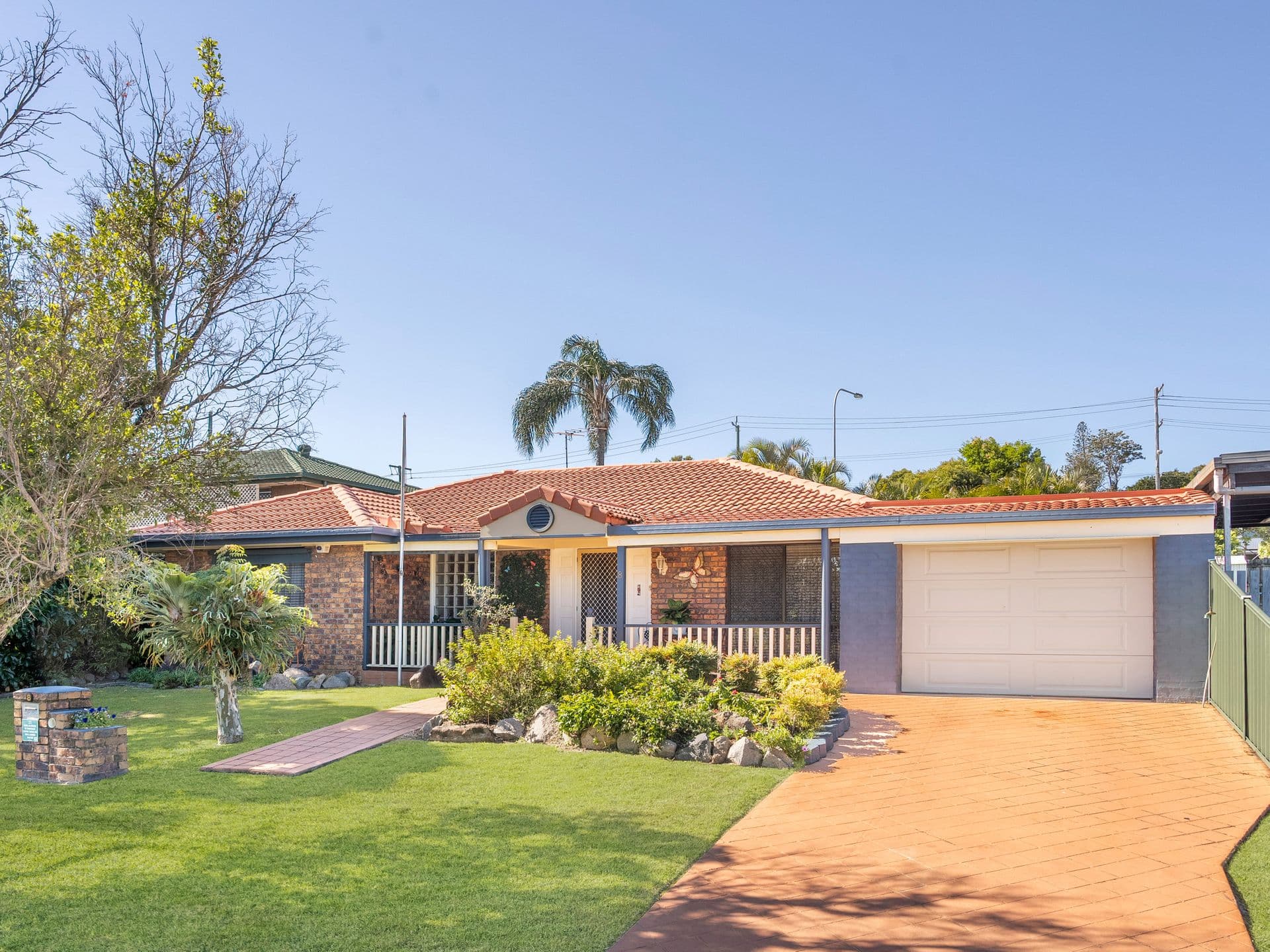 8 Amersham Street, Kippa-ring, QLD, 4021, Kippa-Ring - Thumbnail 2