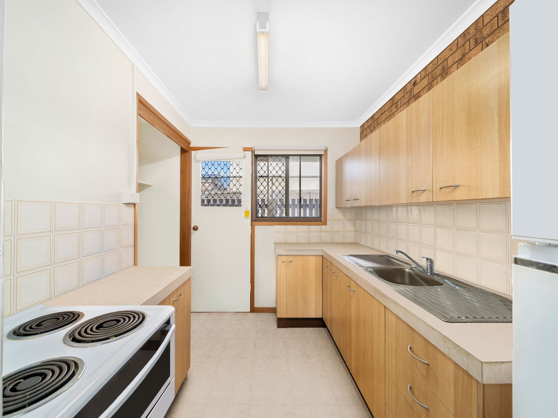 5/22 Portwood Street, Redcliffe, QLD, 4020, Redcliffe - Thumbnail 5