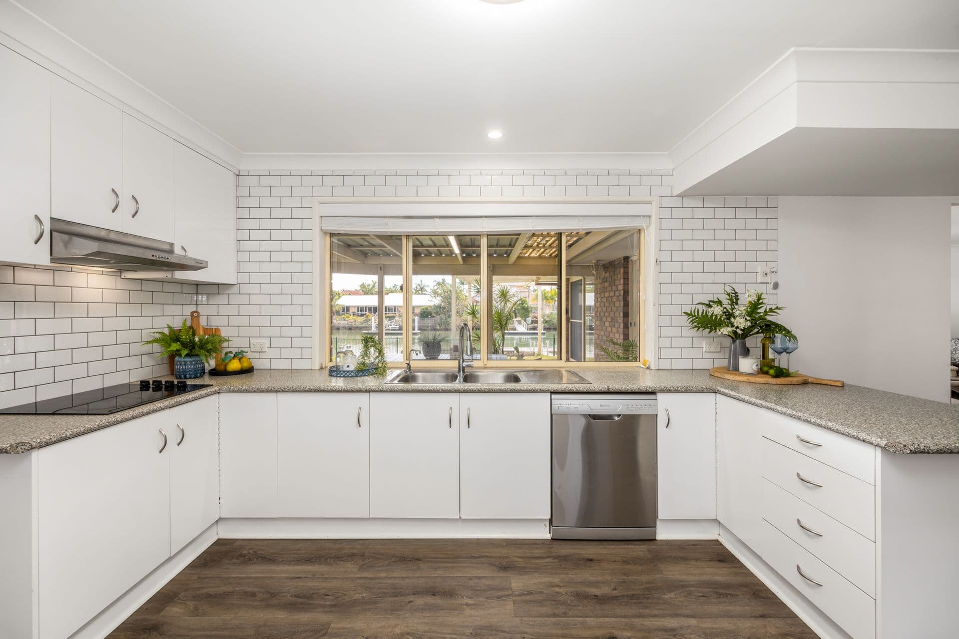 8 Madeleine Court, Newport, QLD, 4020, Newport - Thumbnail 8
