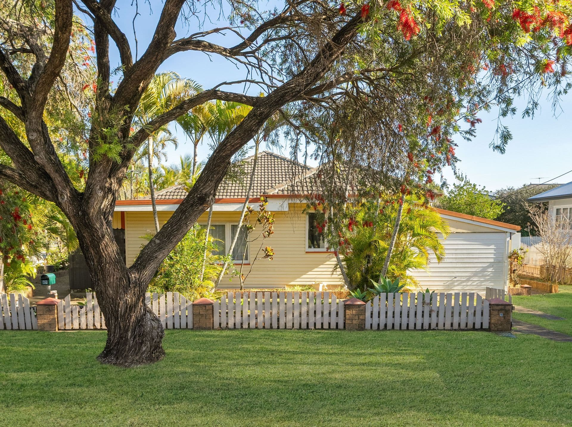 69 Ellen Street, Woody Point, QLD, 4019, Woody Point - Thumbnail 2