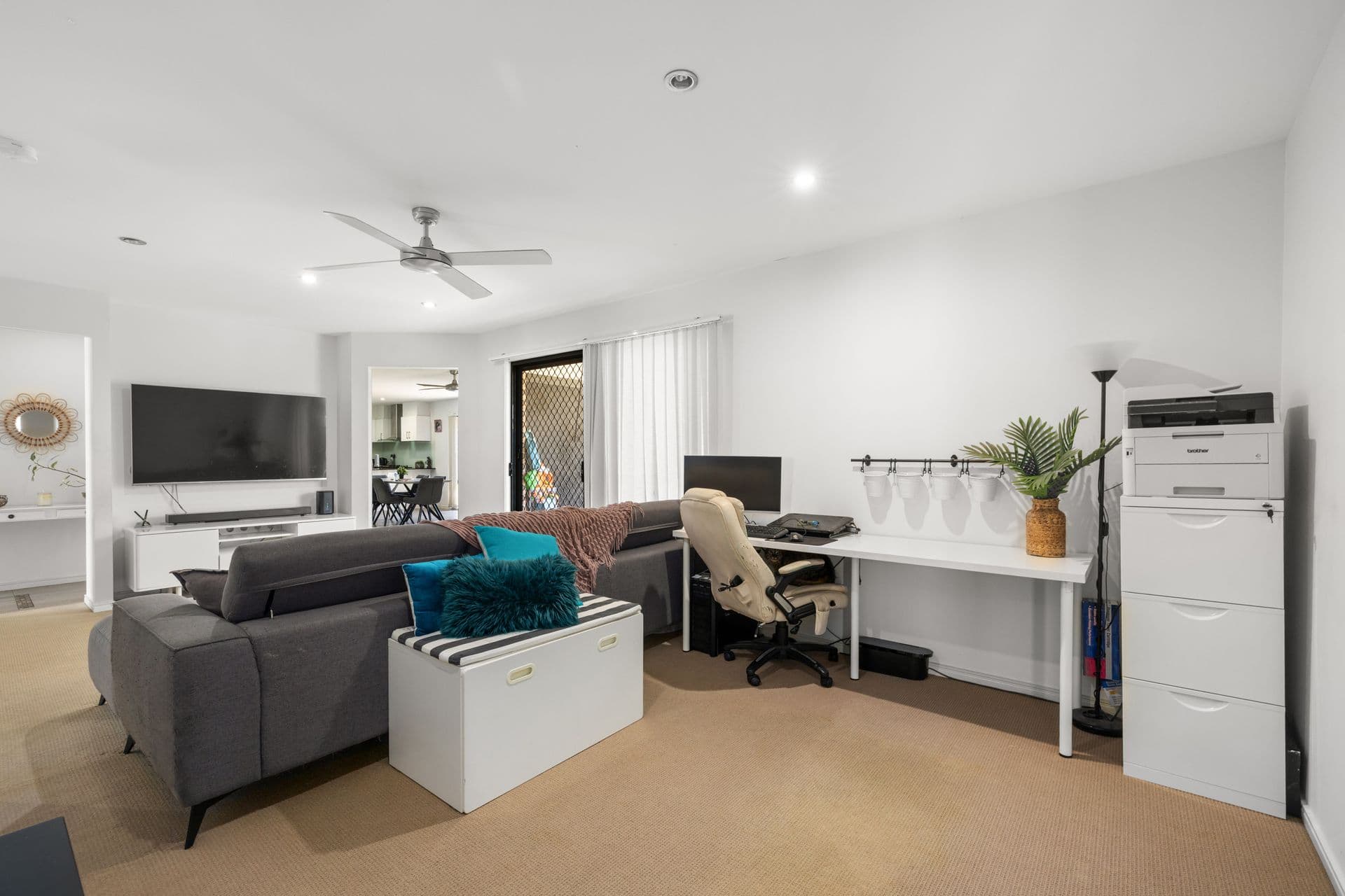 33 Bluejay Circuit, Morayfield, QLD, 4506, Morayfield - Thumbnail 7