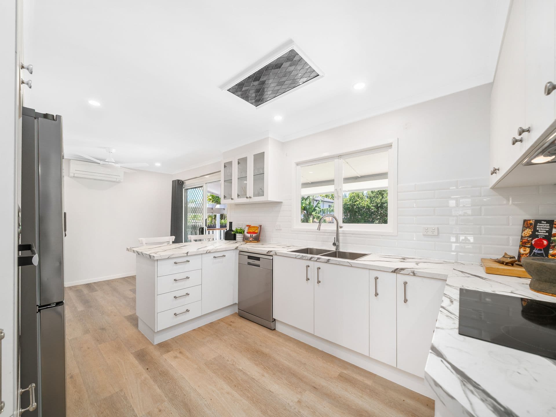 9 Curtis Road, Kallangur, QLD, 4503, Kallangur - Thumbnail 8