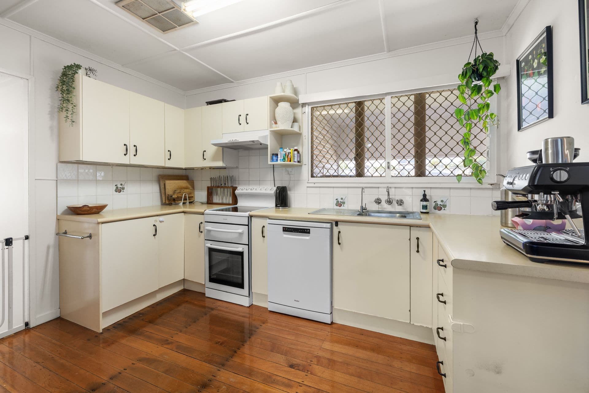 123 Prince Edward Parade, Scarborough, QLD, 4020, Scarborough - Thumbnail 6