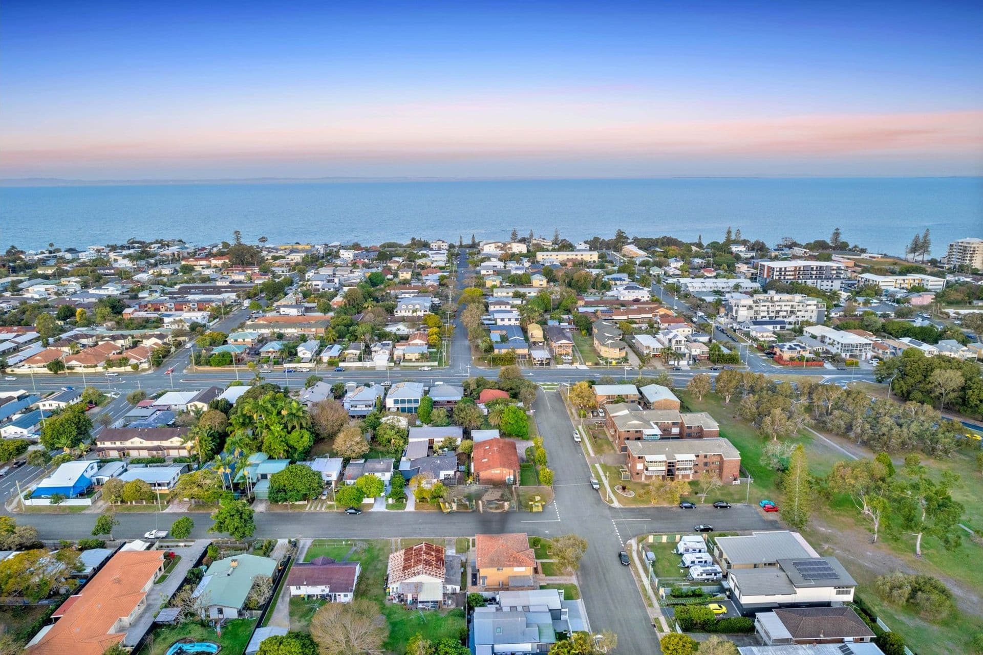 14 View Street, Woody Point, QLD, 4019, Woody Point - Thumbnail 4