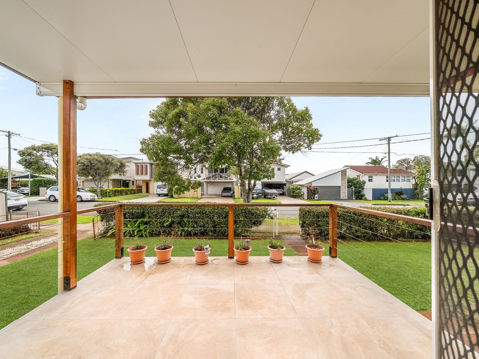 3 Dunns Terrace, Scarborough, QLD, 4020, Scarborough - Thumbnail 2
