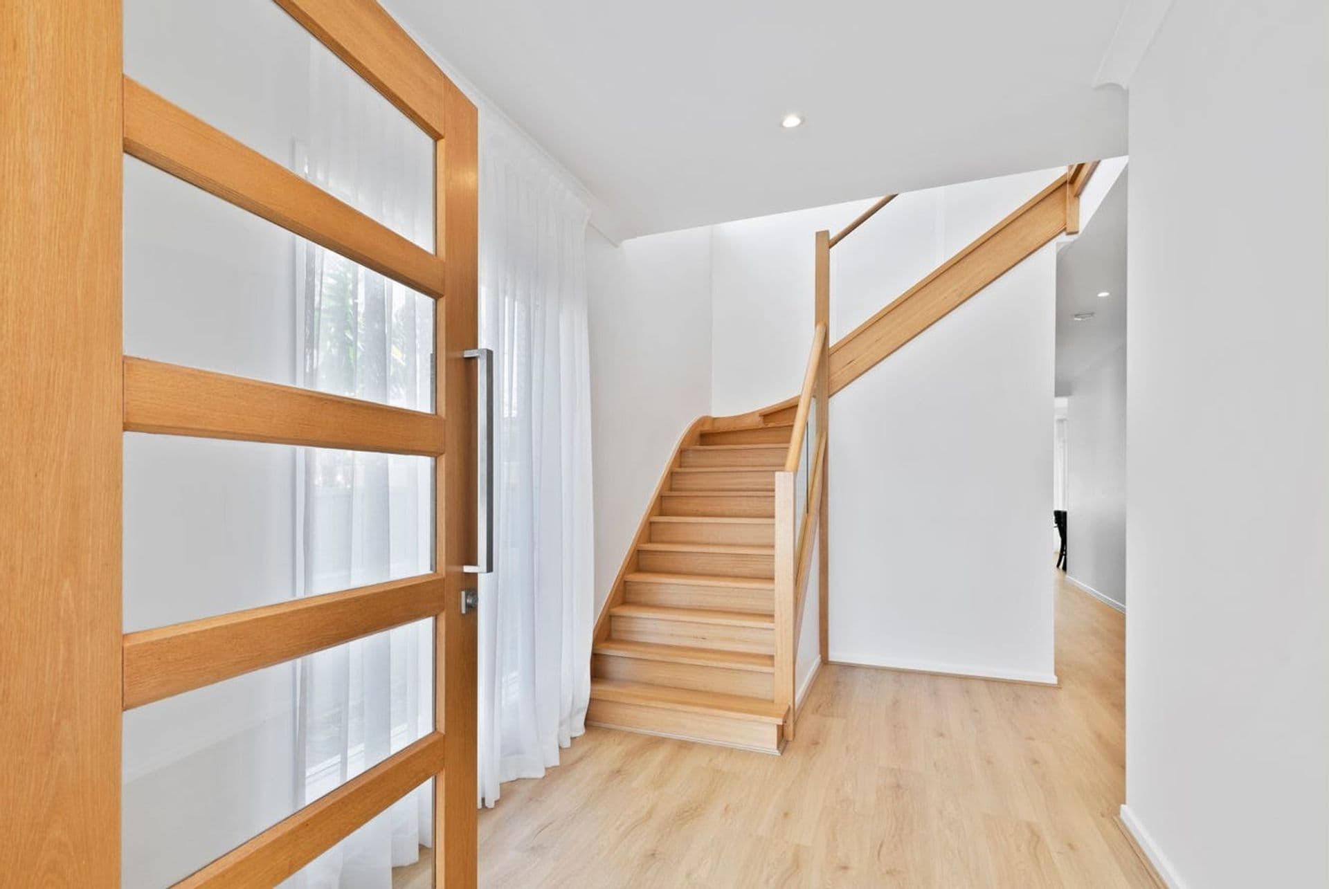 163 Prince Edward Parade, Scarborough, QLD, 4020, Scarborough - Thumbnail 3