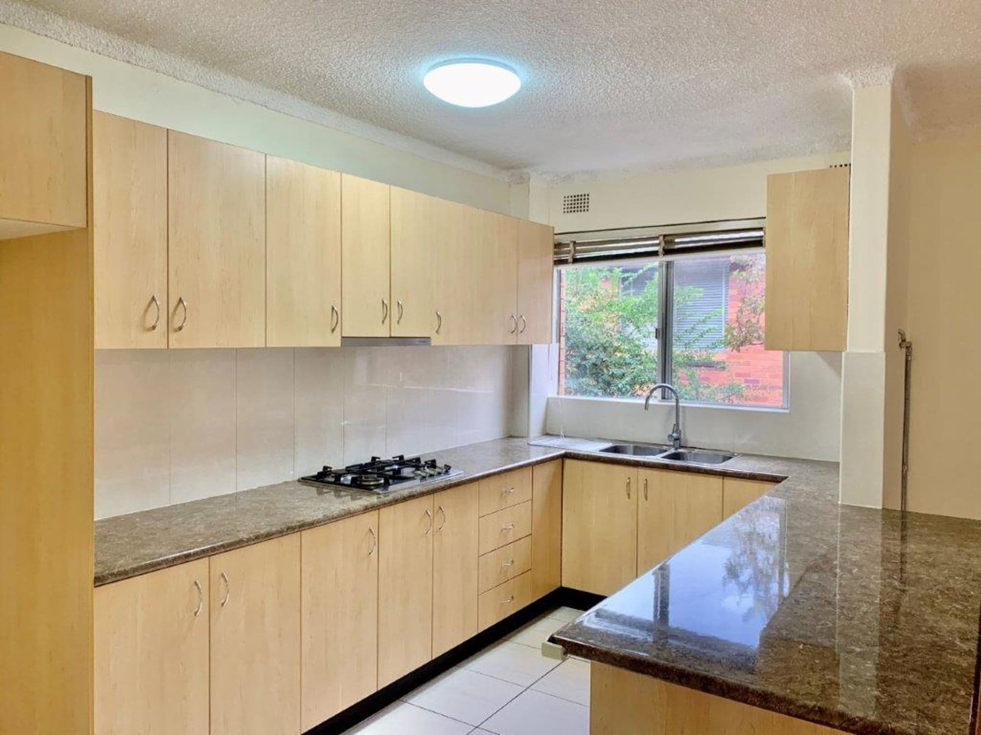 6/118 Cabramatta Road, Cabramatta, NSW, 2166, Cabramatta - Thumbnail 3