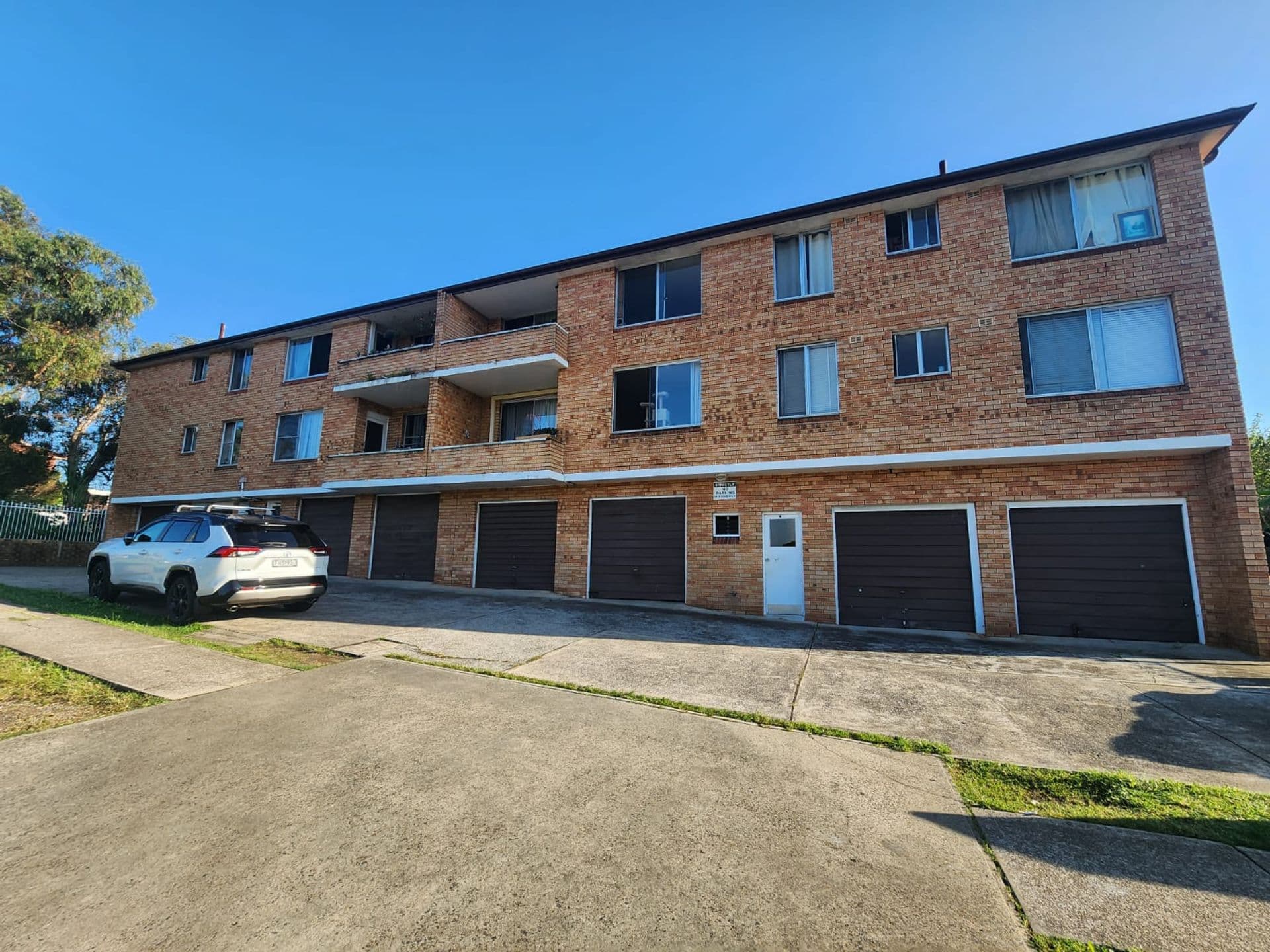 2/10 Maple Street, Cabramatta, NSW, 2166, Cabramatta - Image 1