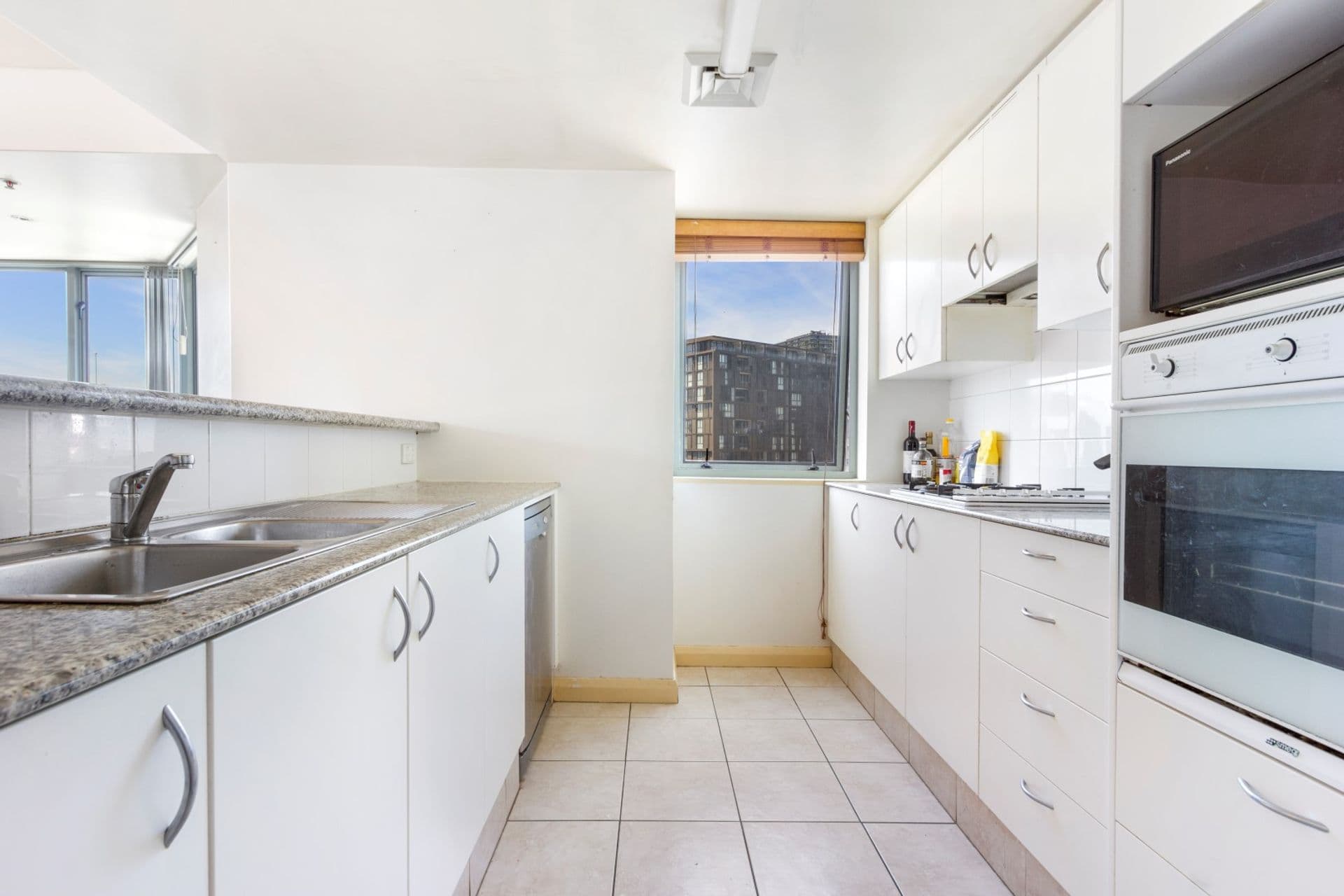 13 / 79 Harbour St, Sydney, NSW, 2000, Sydney - Thumbnail 3