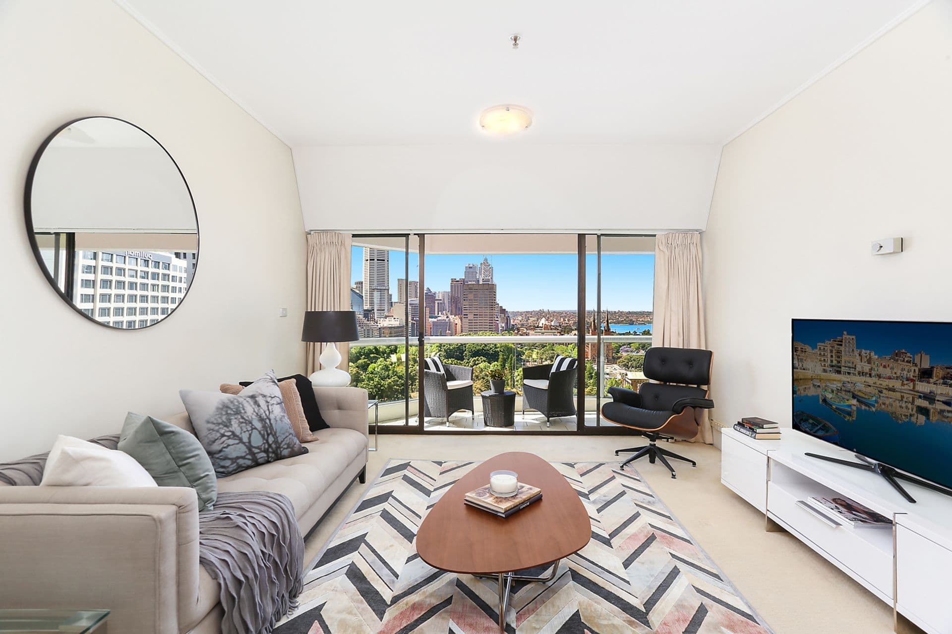 1806/187 Liverpool Street, Sydney, NSW, 2000, Warnbro - Thumbnail 2
