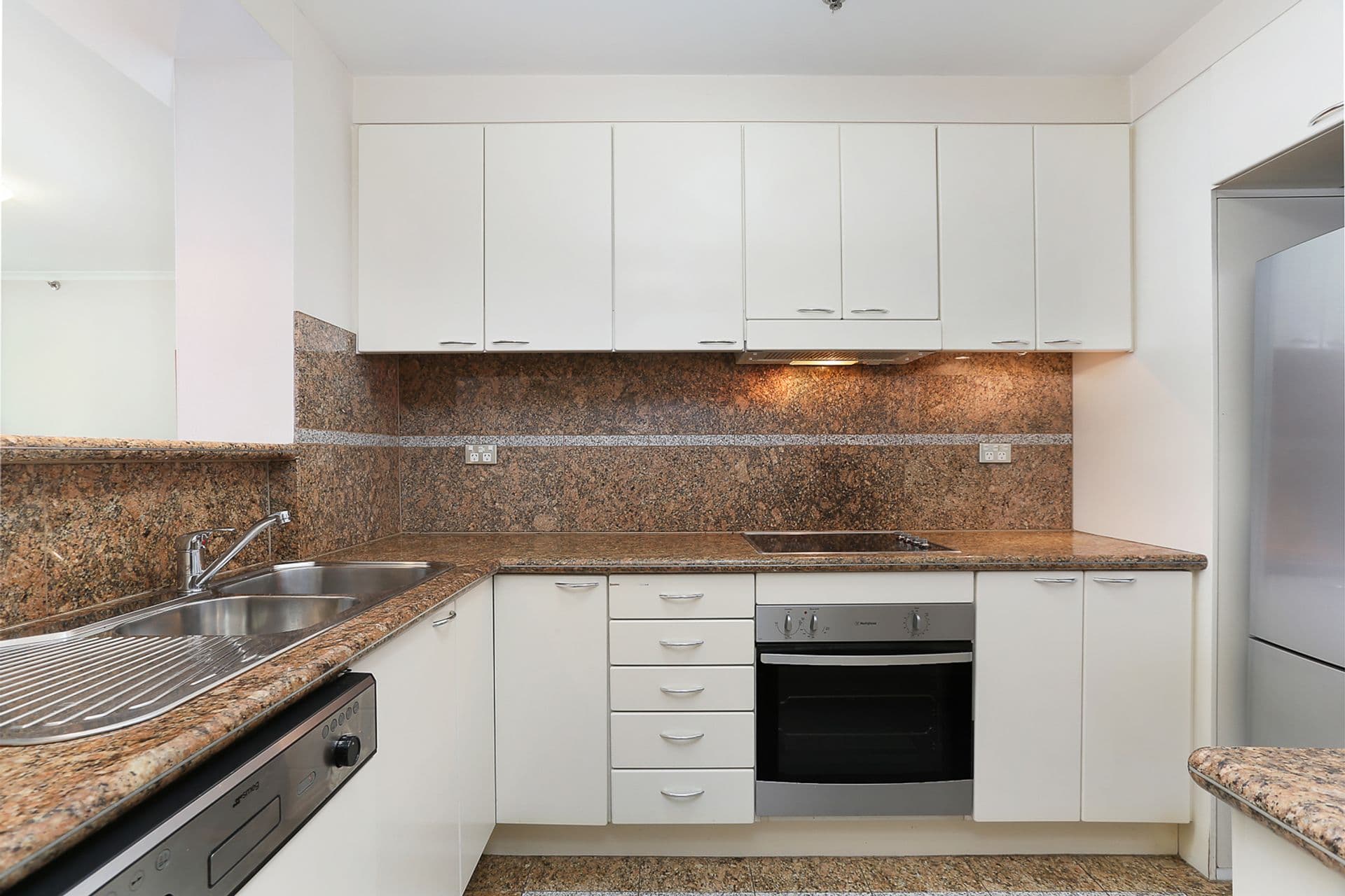 13 / 79 Harbour St, Sydney, NSW, 2000, Sydney - Thumbnail 4