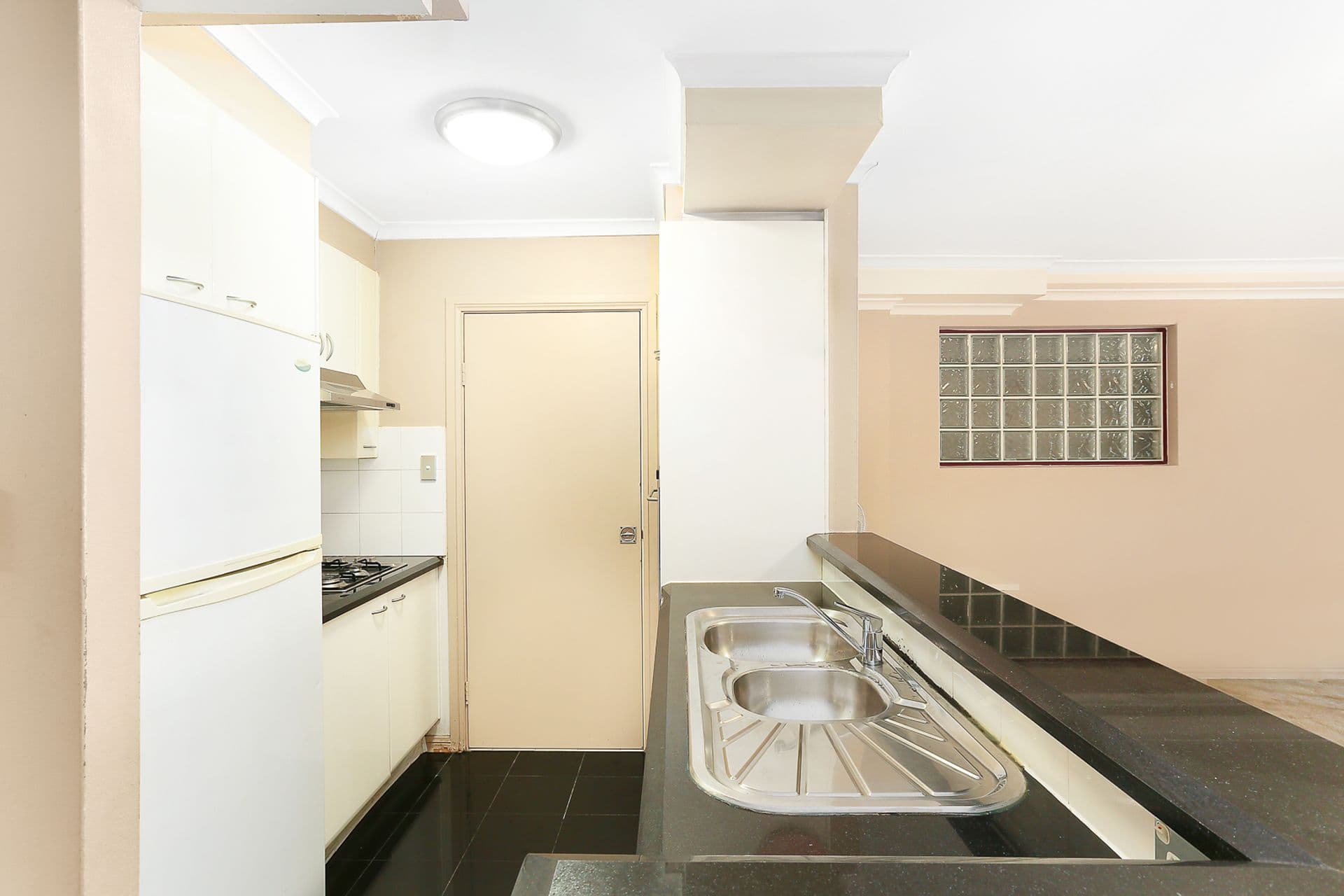13 / 79 Harbour St, Sydney, NSW, 2000, Sydney - Thumbnail 4