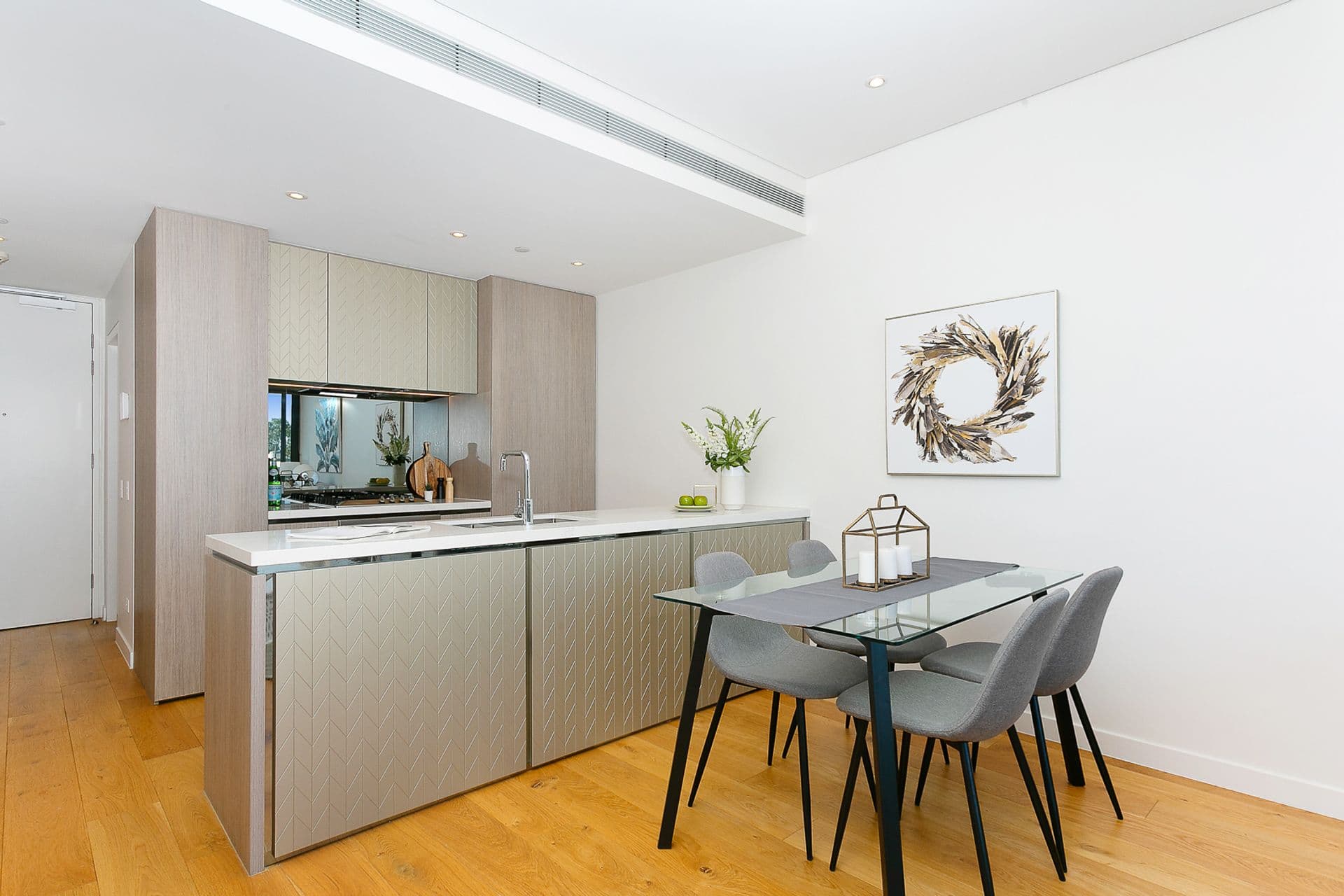 709/225 Pacific Highway, North Sydney, NSW, 2060, North Sydney - Thumbnail 5