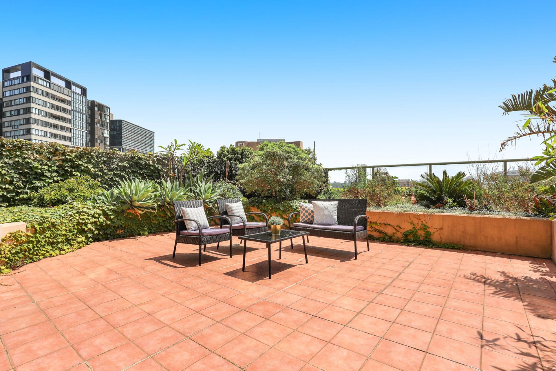 609/2 Quay Street, Haymarket, NSW, 2000, Haymarket - Thumbnail 2