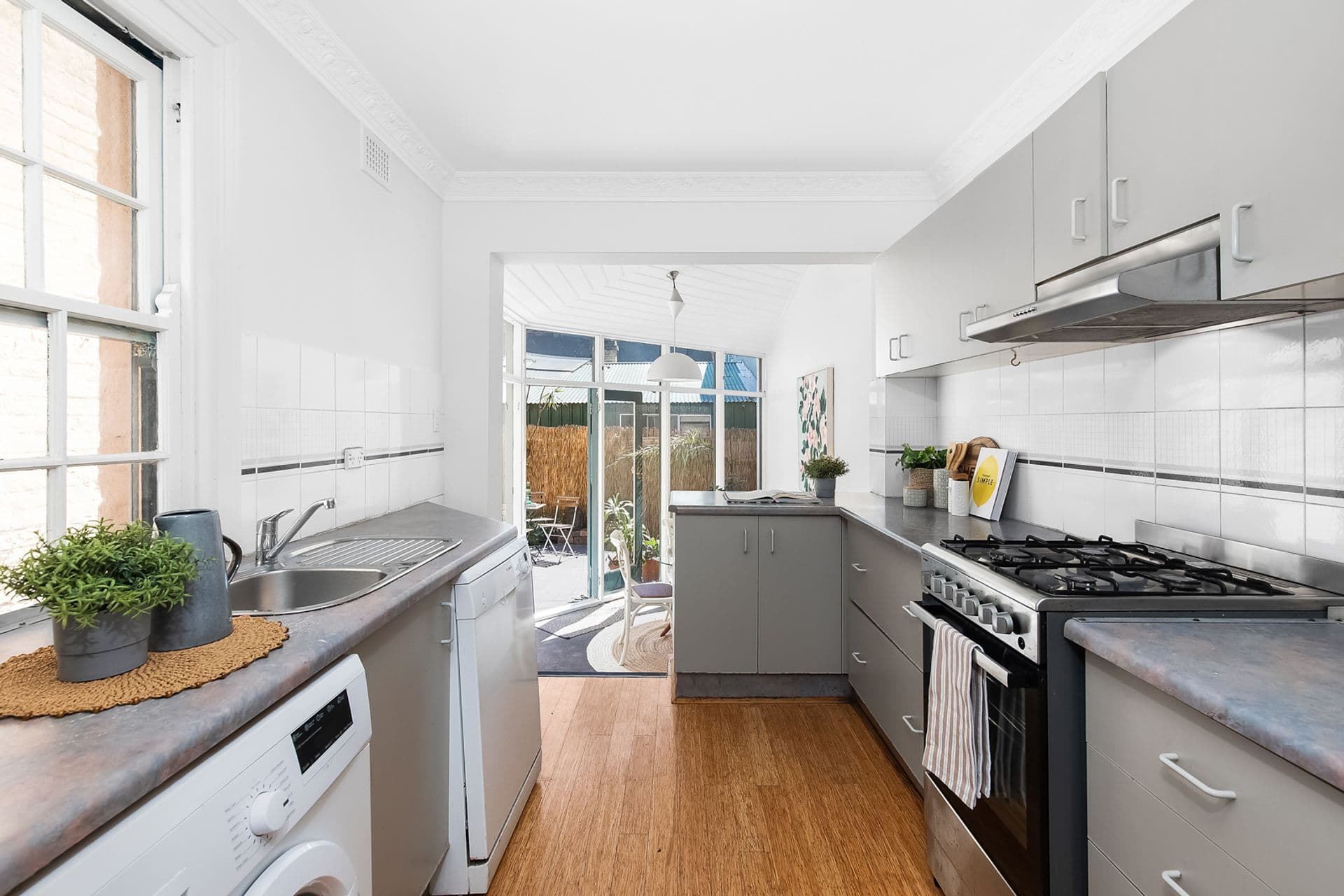 13 / 79 Harbour St, Sydney, NSW, 2000, Chippendale - Thumbnail 2
