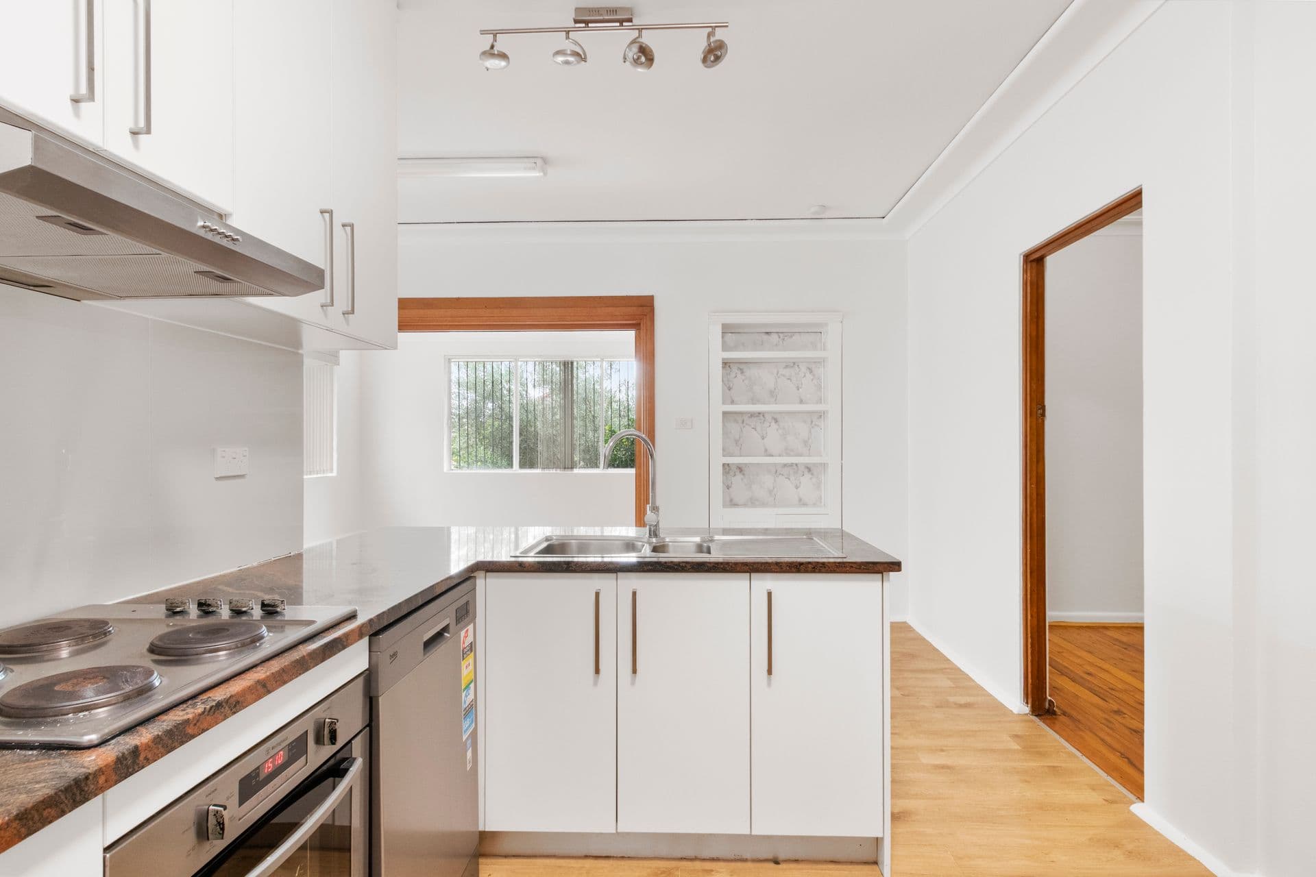 2 Mckinnon Avenue, Five Dock, NSW, 2046, Five Dock - Thumbnail 6