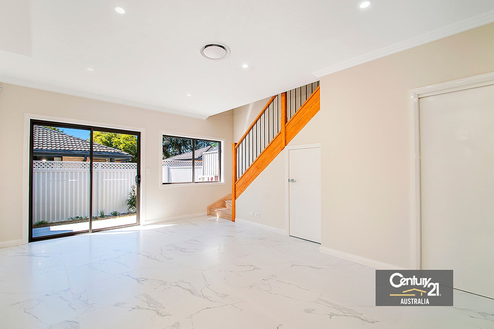 21 Girraween Road, Girraween, NSW, 2145, Girraween - Thumbnail 3