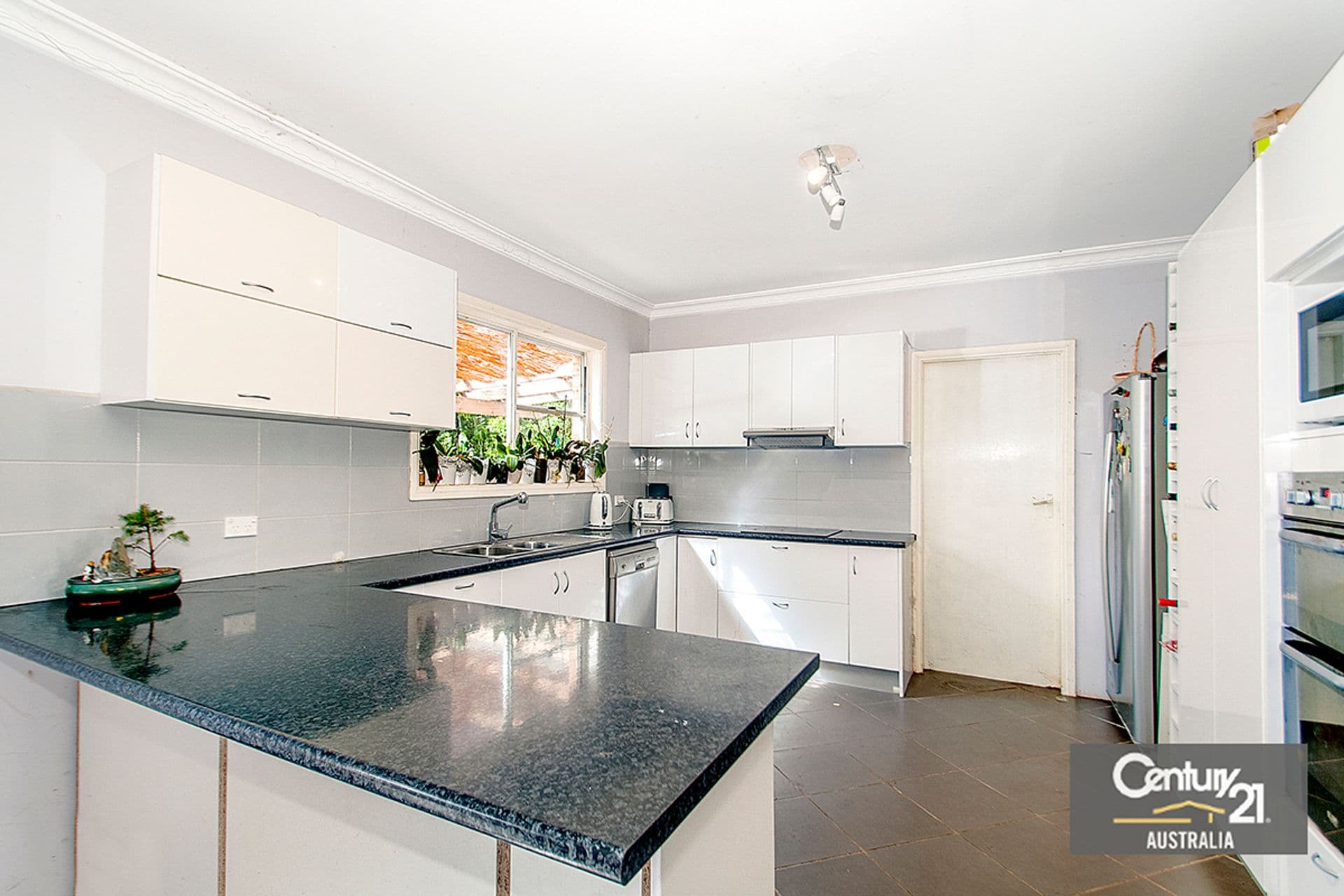 26 Winchcombe Place, Castle Hill, NSW, 2154, Castle Hill - Thumbnail 4