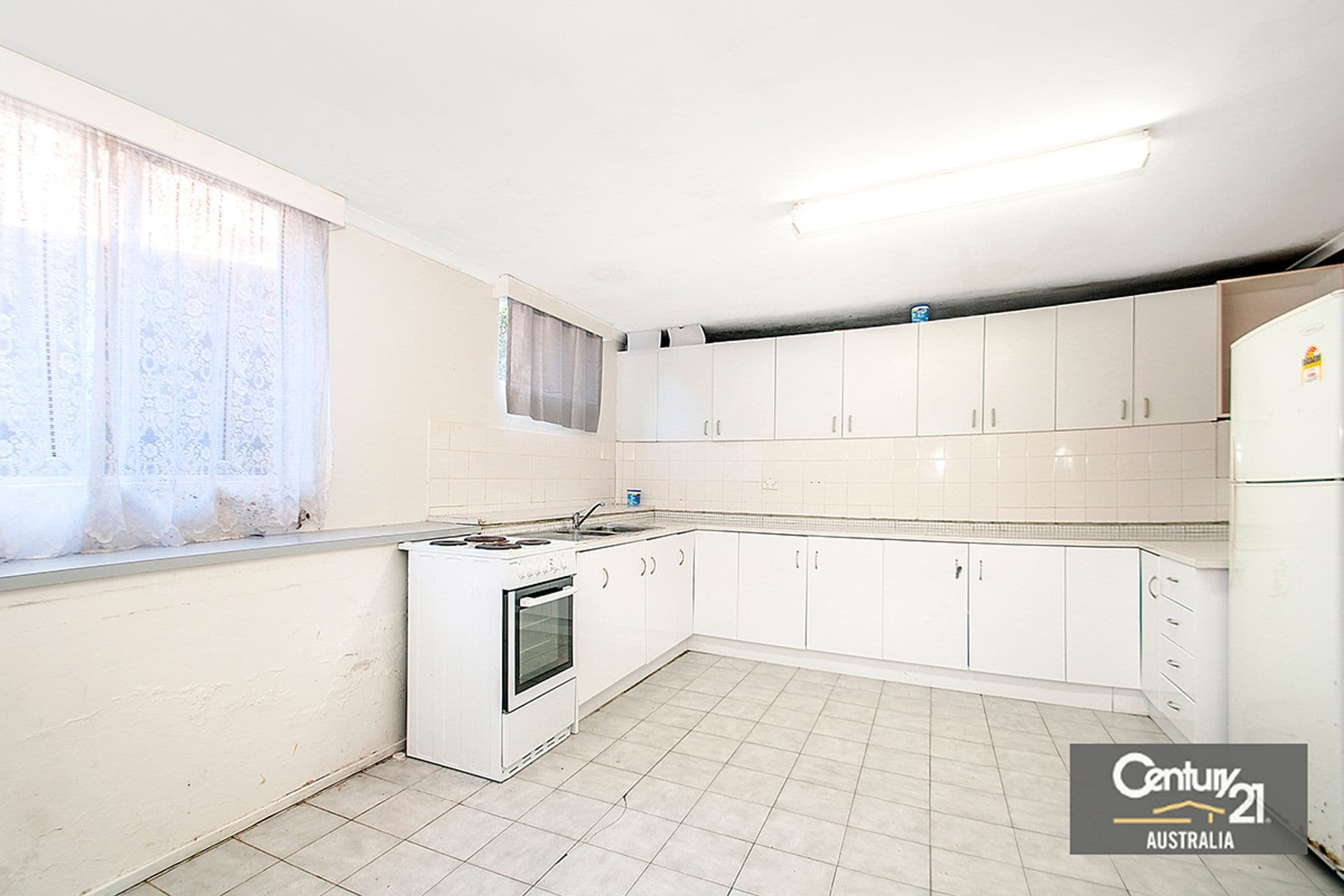 26 Winchcombe Place, Castle Hill, NSW, 2154, Castle Hill - Thumbnail 8