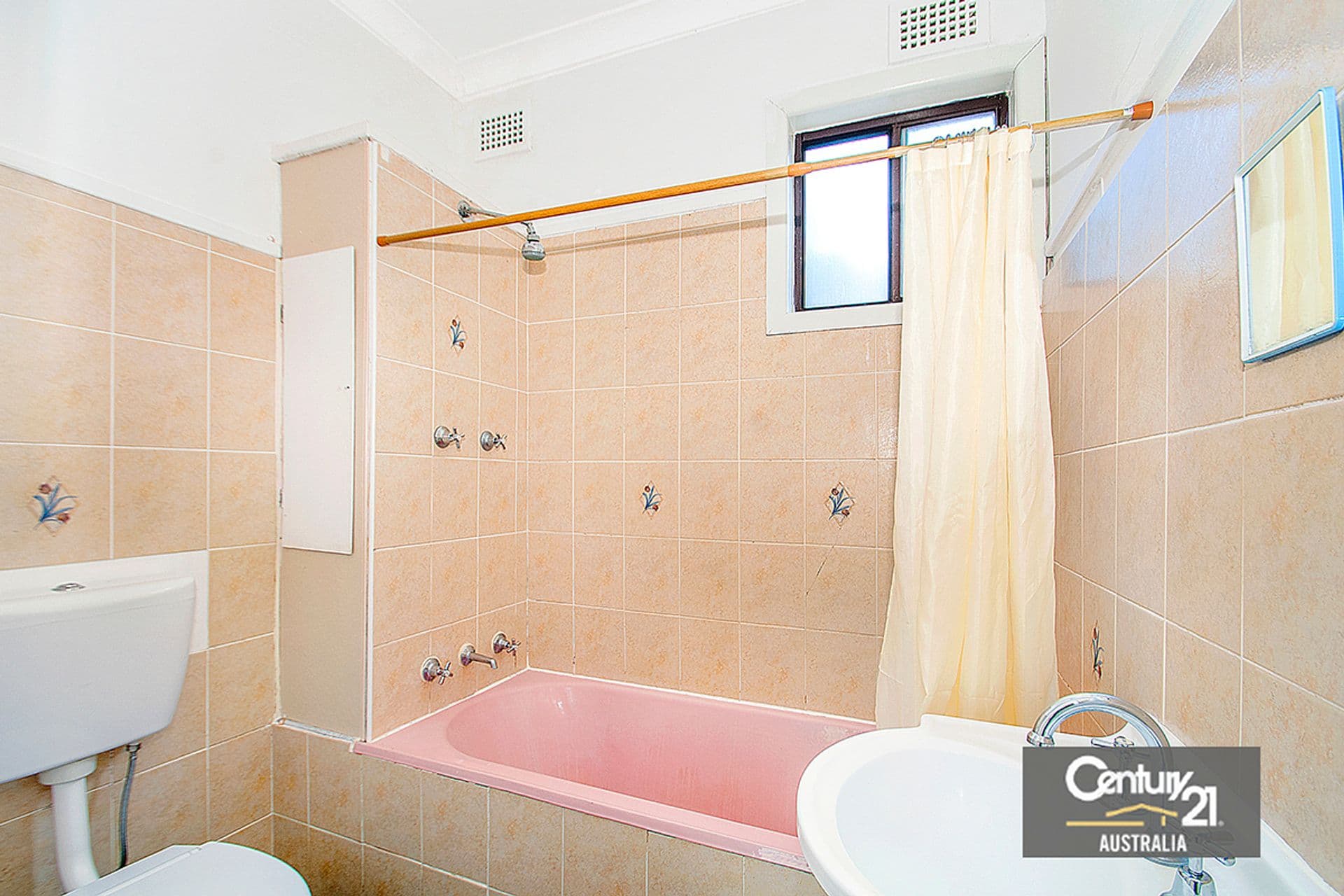 100 Ballandella Road, Toongabbie, NSW, 2146, Toongabbie - Thumbnail 2