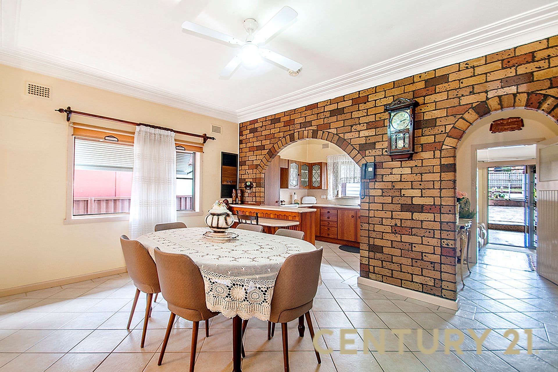 27 Springdale Rd, Wentworthville, NSW, 2145, Wentworthville - Thumbnail 5