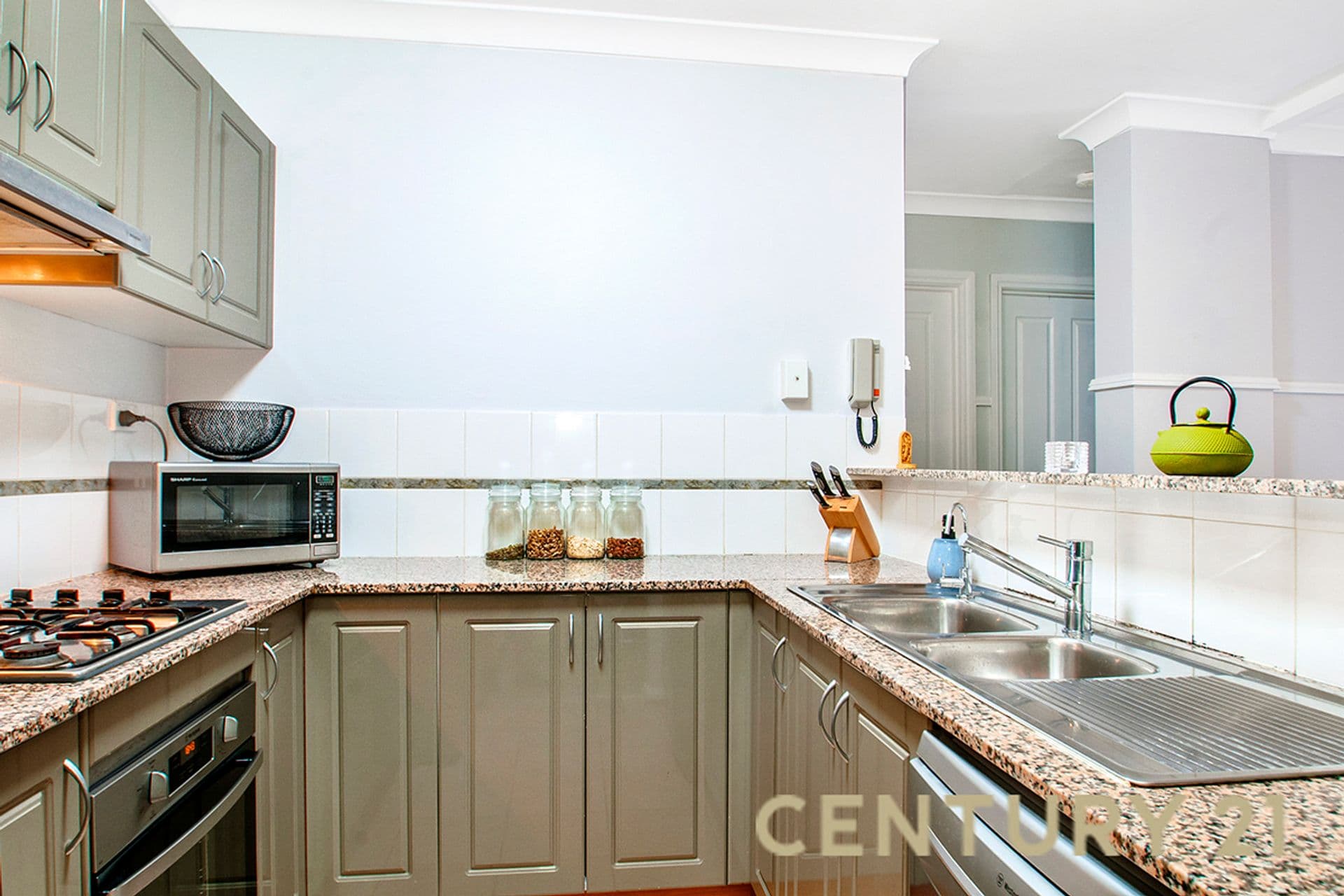6/8-10  Mowle Street, Westmead, NSW, 2145, Westmead - Thumbnail 3