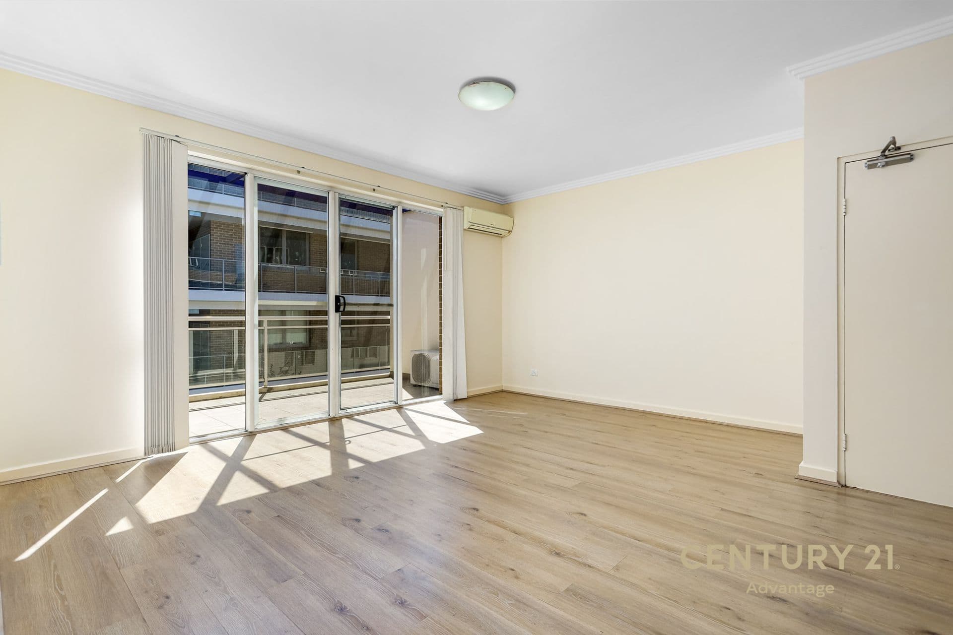 5/2-12 Civic Avenue, Pendle Hill, NSW, 2145, Pendle Hill - Thumbnail 3
