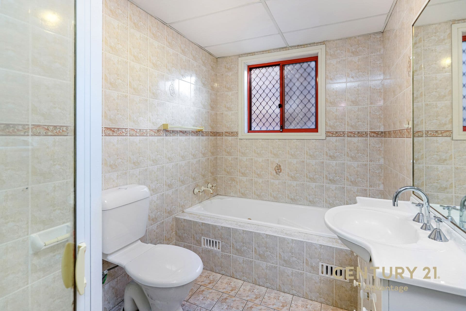 2/9-11 Bailey Street, Westmead, NSW, 2145, Westmead - Thumbnail 3