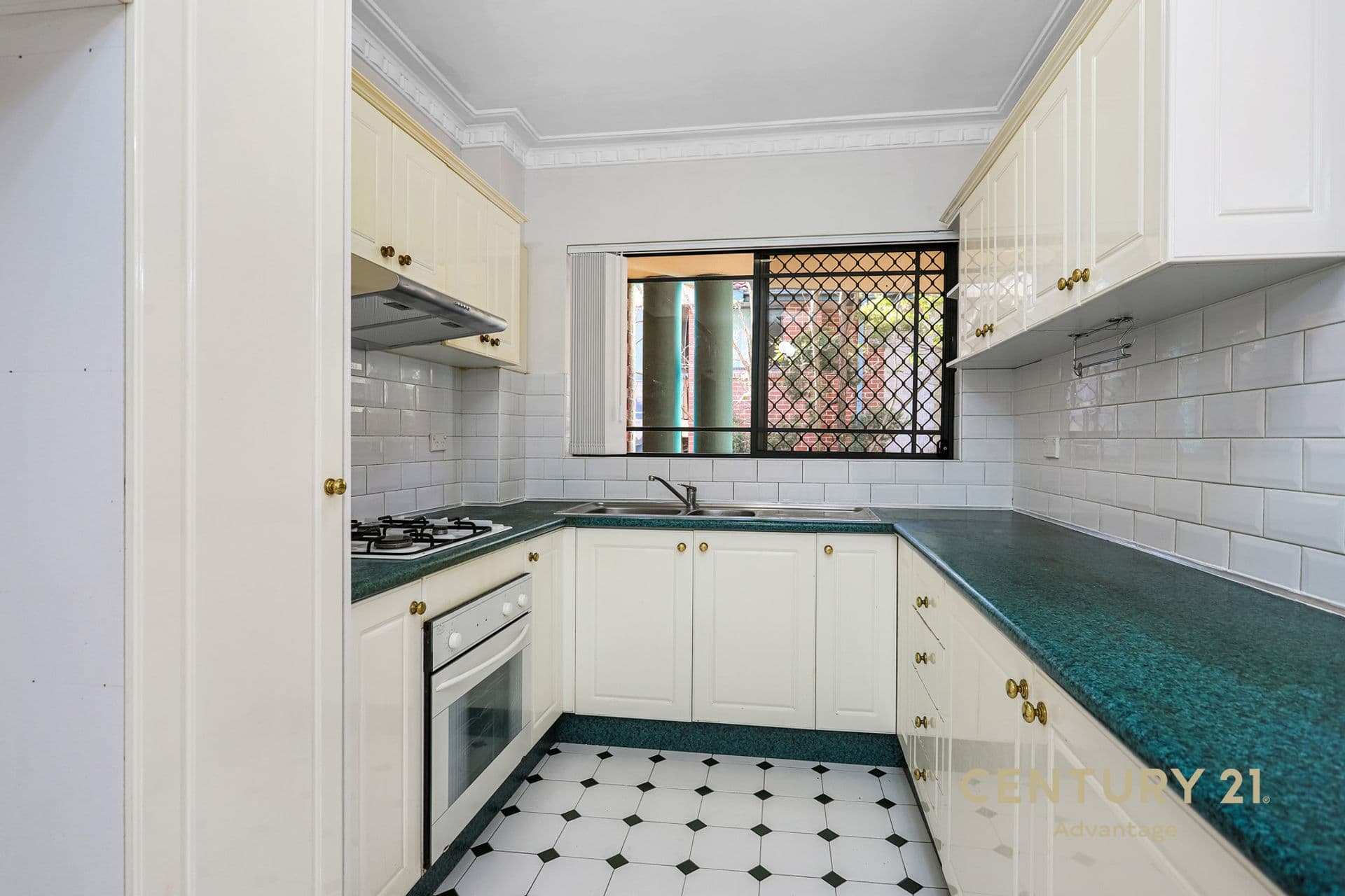 6/11-13 Oakes Street, Westmead, NSW, 2145, Westmead - Thumbnail 3