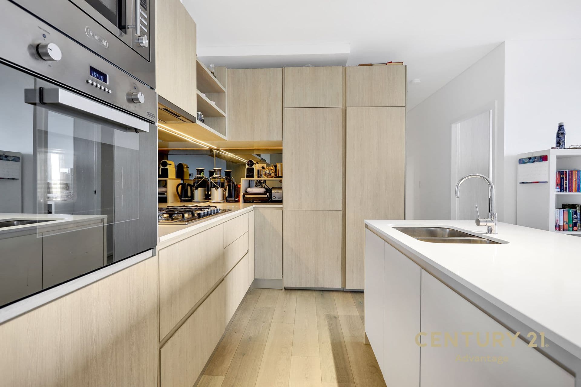 1801/6A Atkinson Street, Liverpool, NSW, 2170, Liverpool - Thumbnail 5