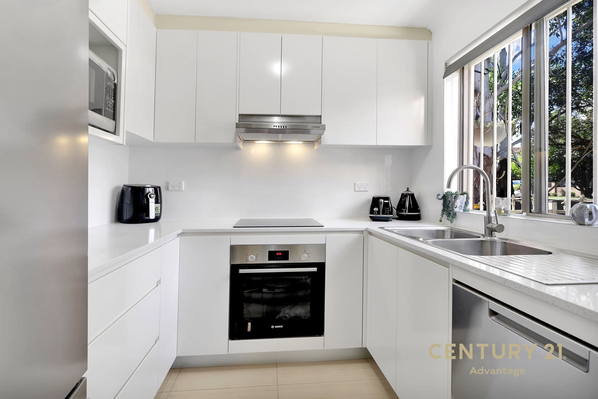 24/1 Reid Ave, Westmead, NSW, 2145, Westmead - Thumbnail 2