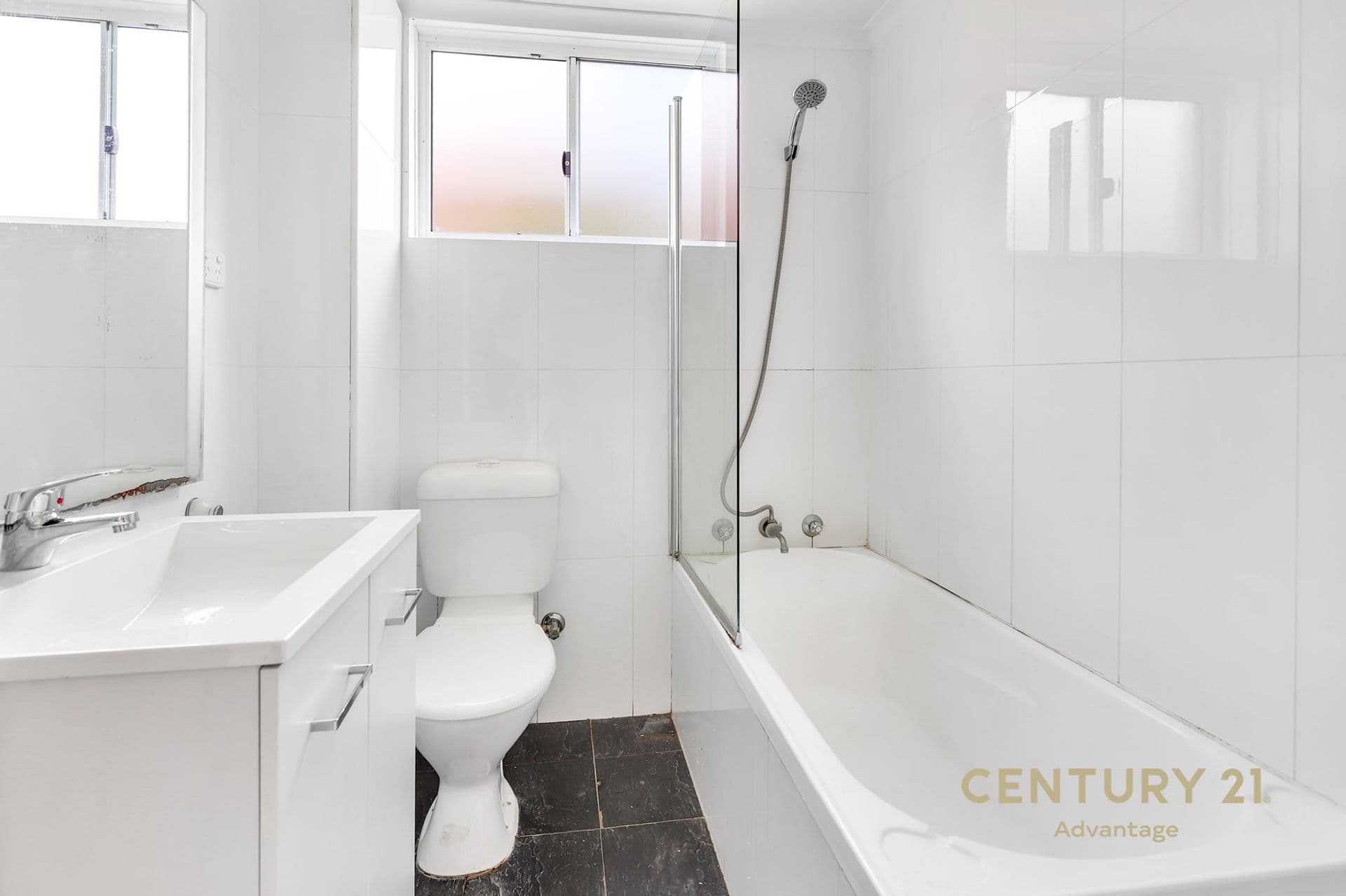 16/30 Queens Road, Westmead, NSW, 2145, Westmead - Thumbnail 4