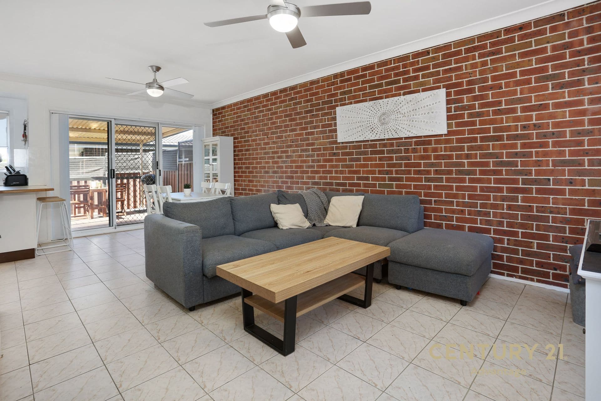3/40-42 Wyena Road, Pendle Hill, NSW, 2145, Pendle Hill - Thumbnail 2