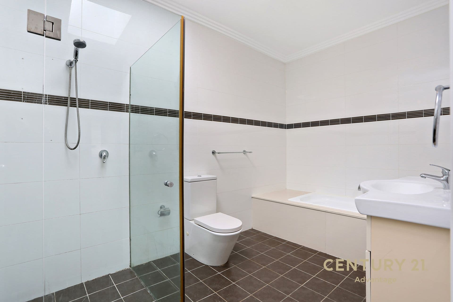12 Preston Road, Old Toongabbie, NSW, 2146, Old Toongabbie - Thumbnail 4