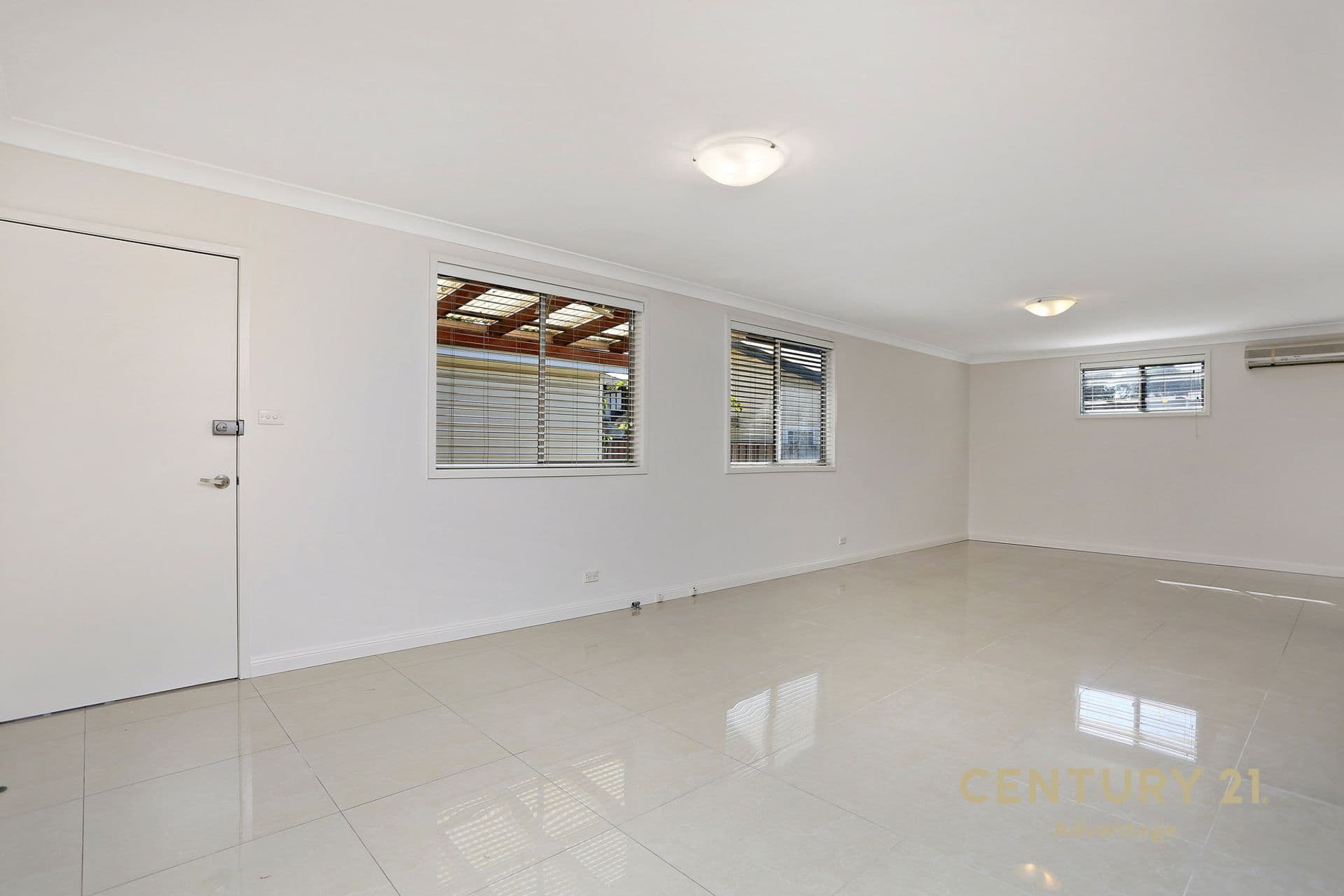 12 Preston Road, Old Toongabbie, NSW, 2146, Old Toongabbie - Thumbnail 5