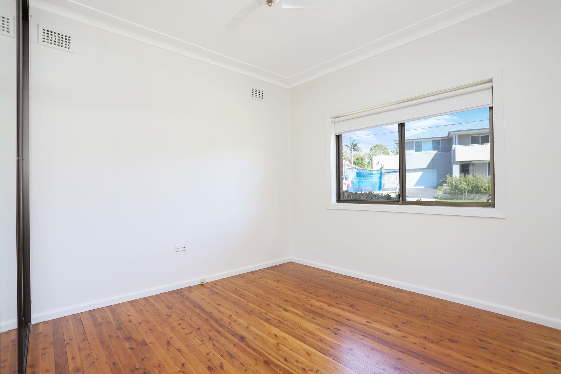 35 Warman Street, Pendle Hill, NSW, 2145, Pendle Hill - Thumbnail 4