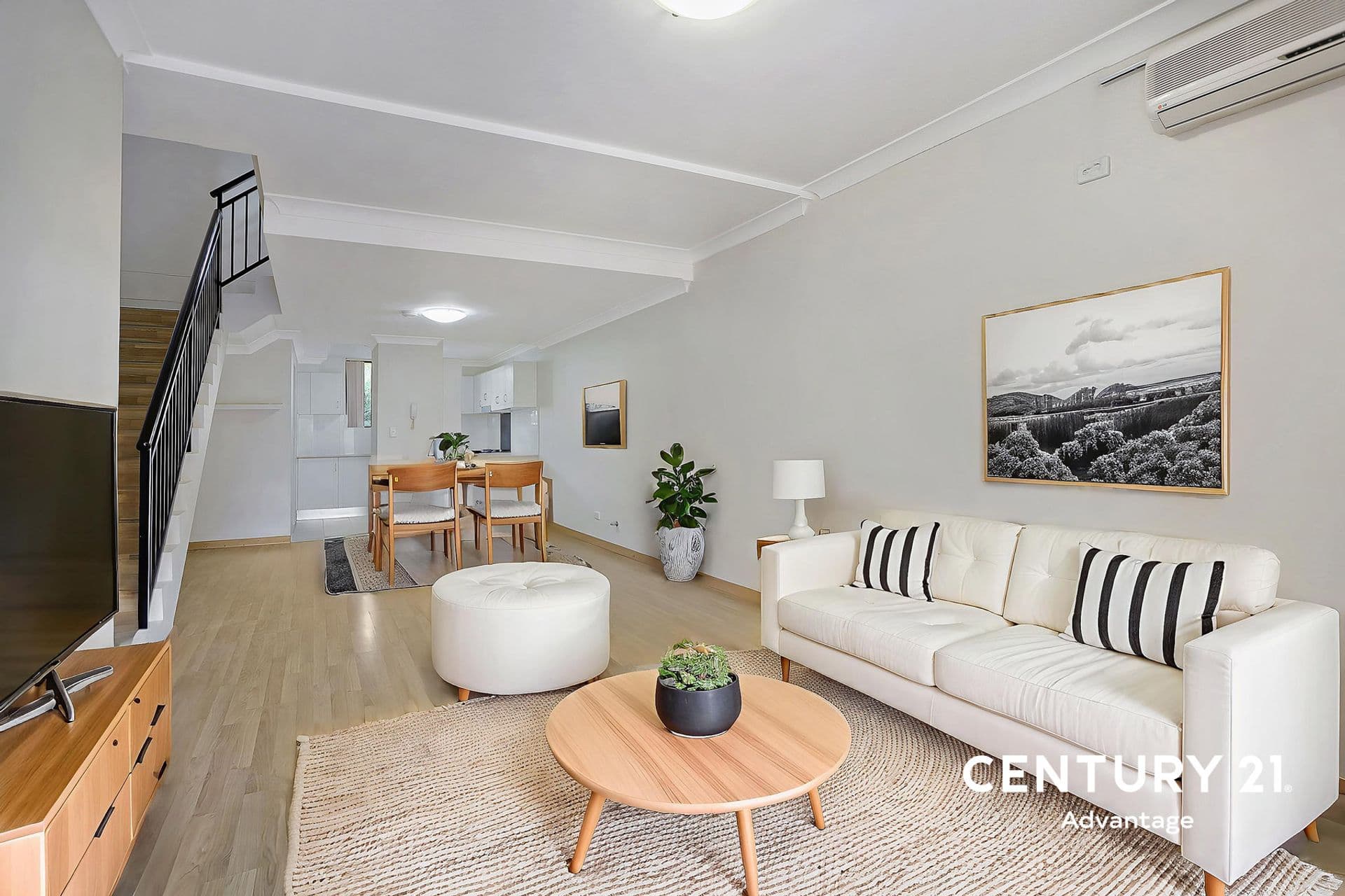 8/10-12 Reid Avenue, Westmead, NSW, 2145, Westmead - Thumbnail 2