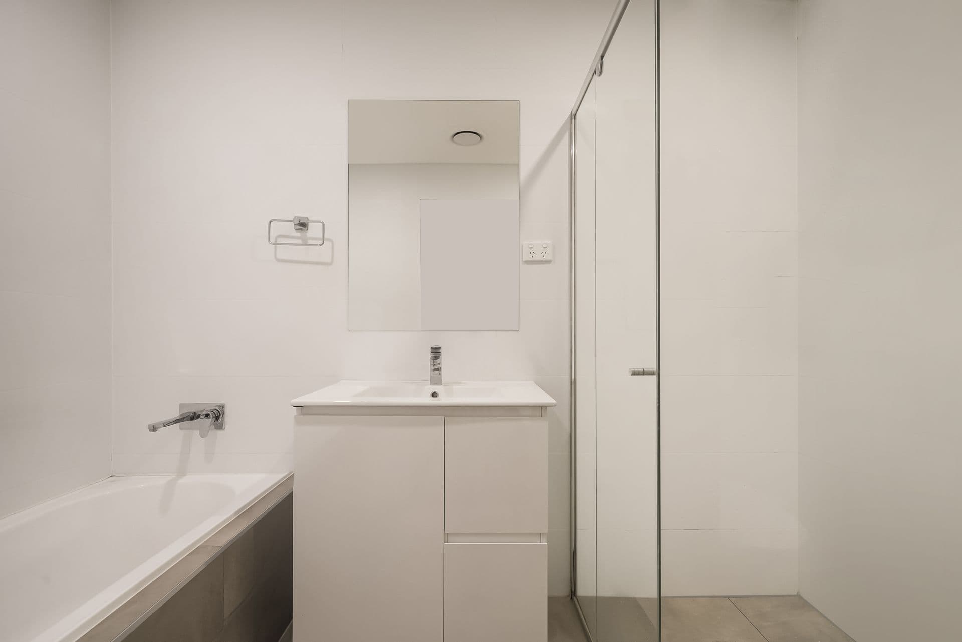 33 Dunmore Street, Wentworthville, NSW, 2145, Wentworthville - Thumbnail 5