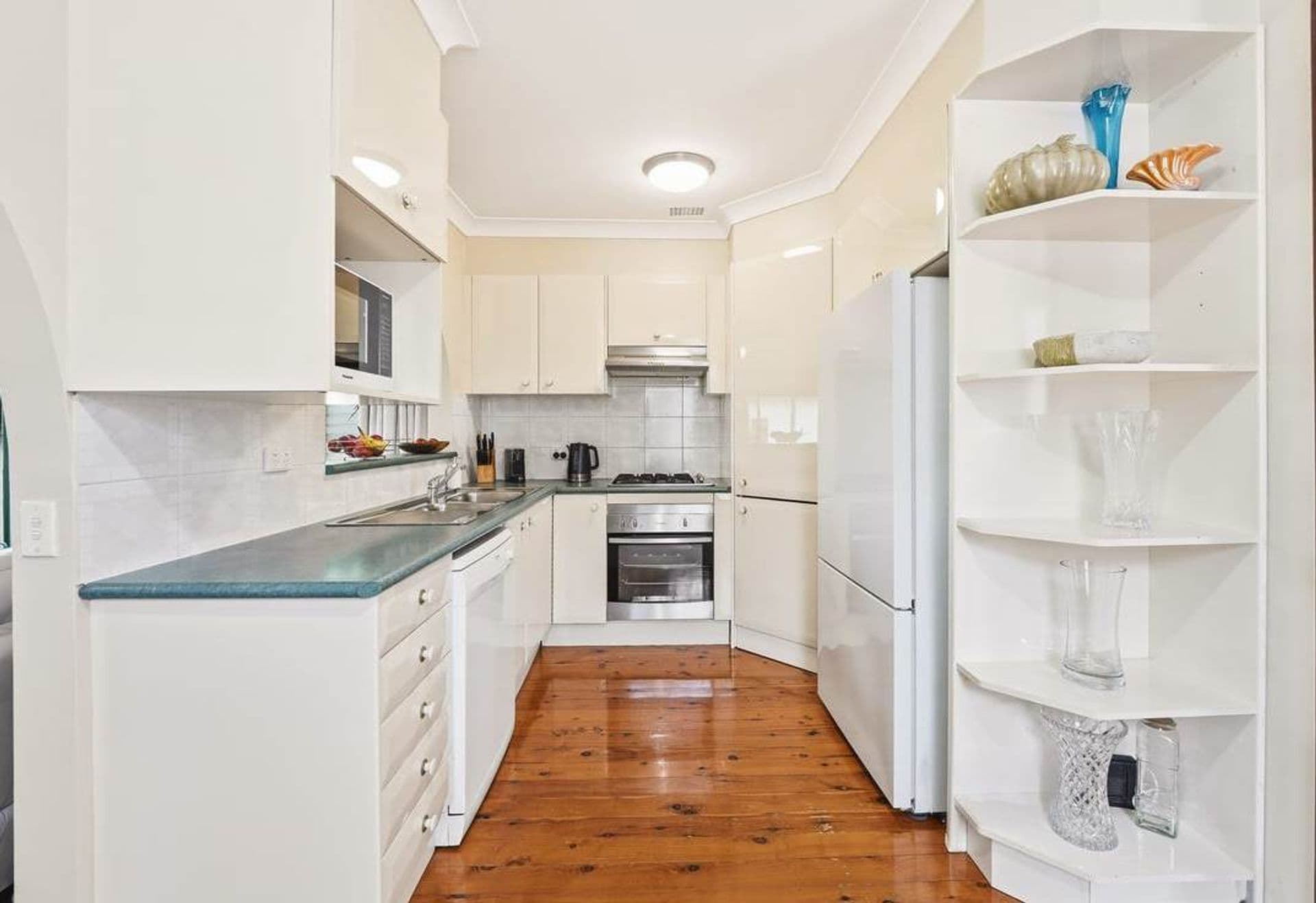 13 Weber Crescent, Emerton, NSW, 2770, Emerton - Thumbnail 4