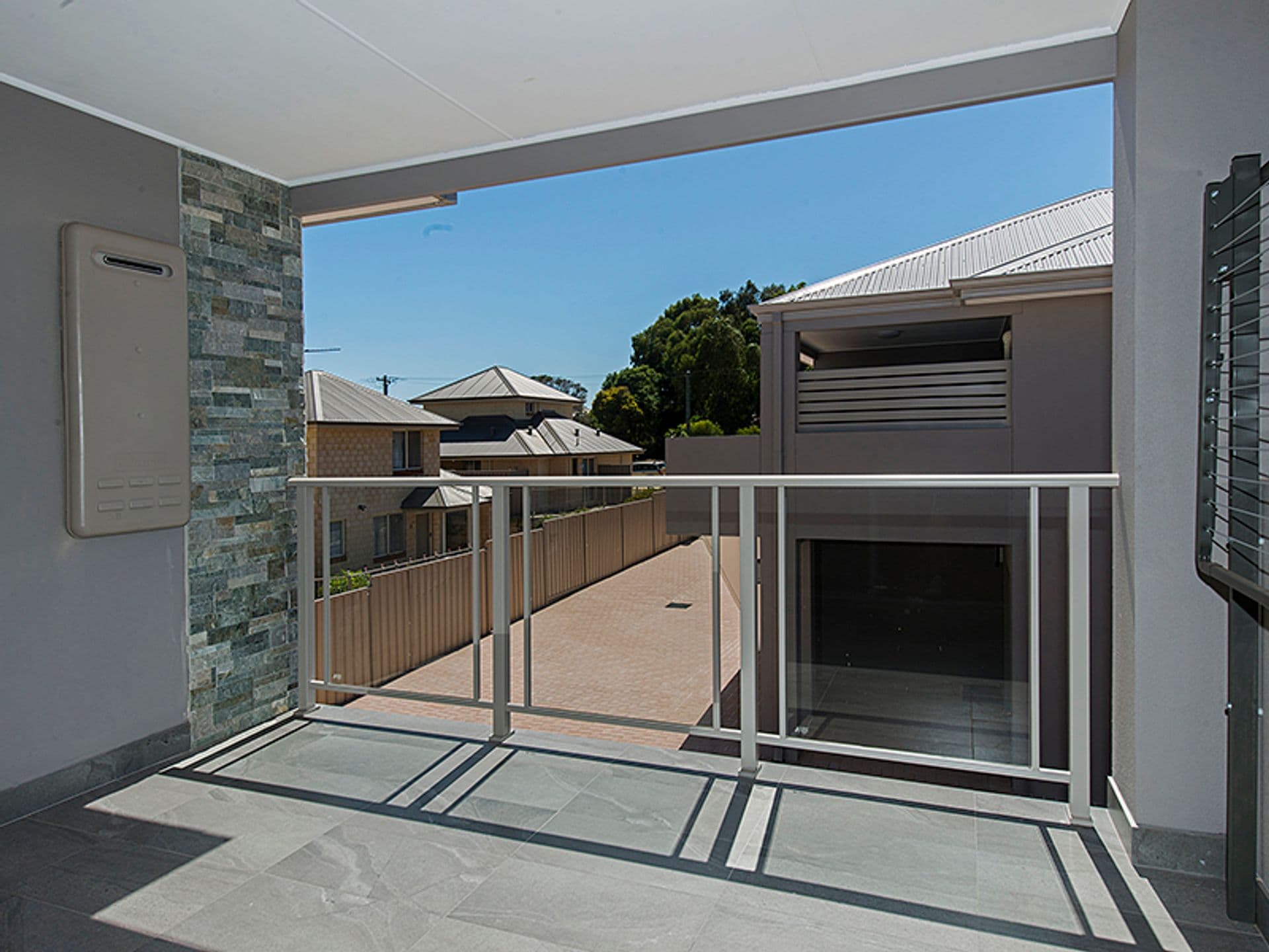 5/358 Hardey Road, Cloverdale, WA, 6105, Cloverdale - Thumbnail 3