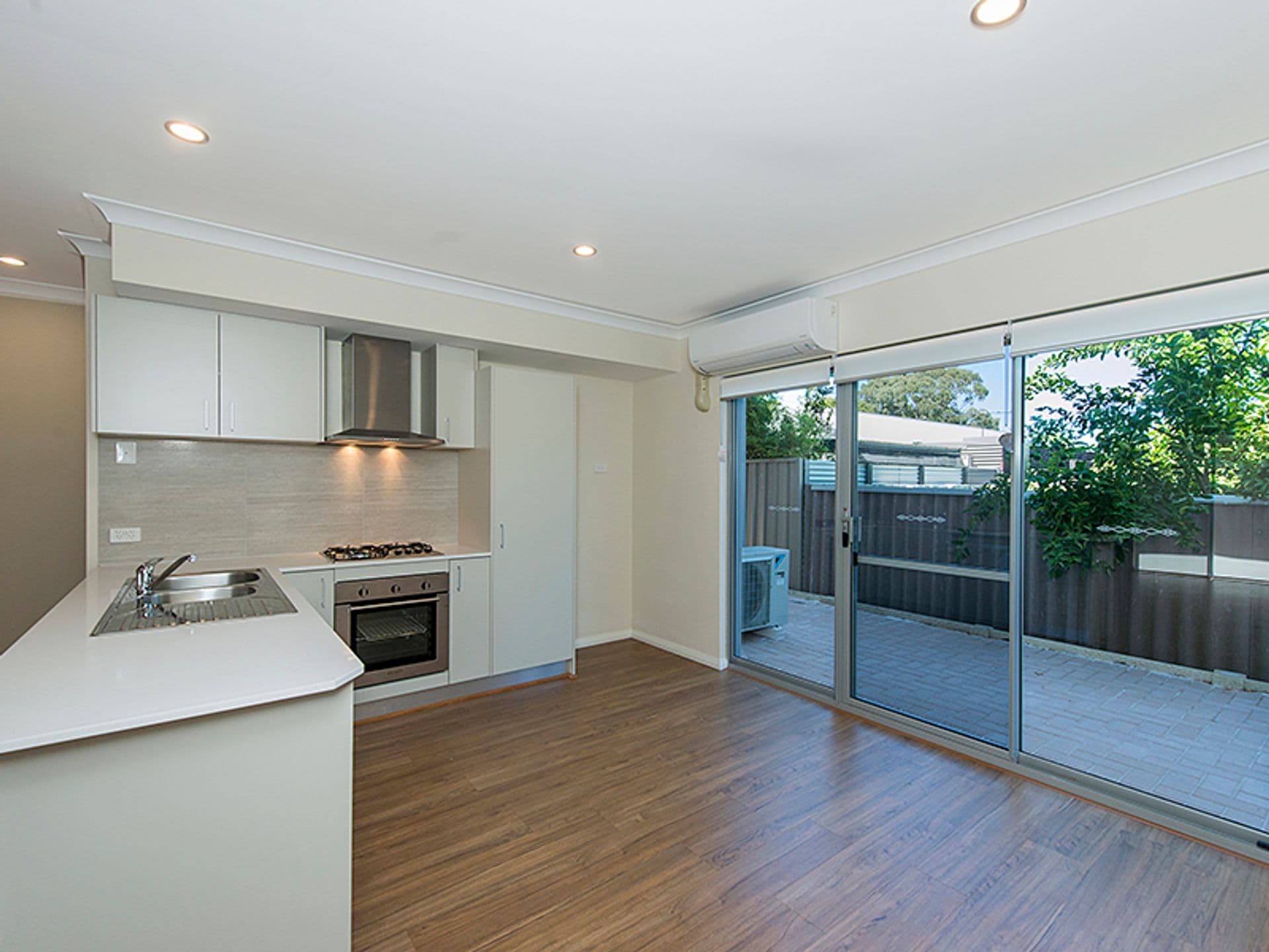 3/358 Hardey Road, Cloverdale, WA, 6105, Cloverdale - Image 1