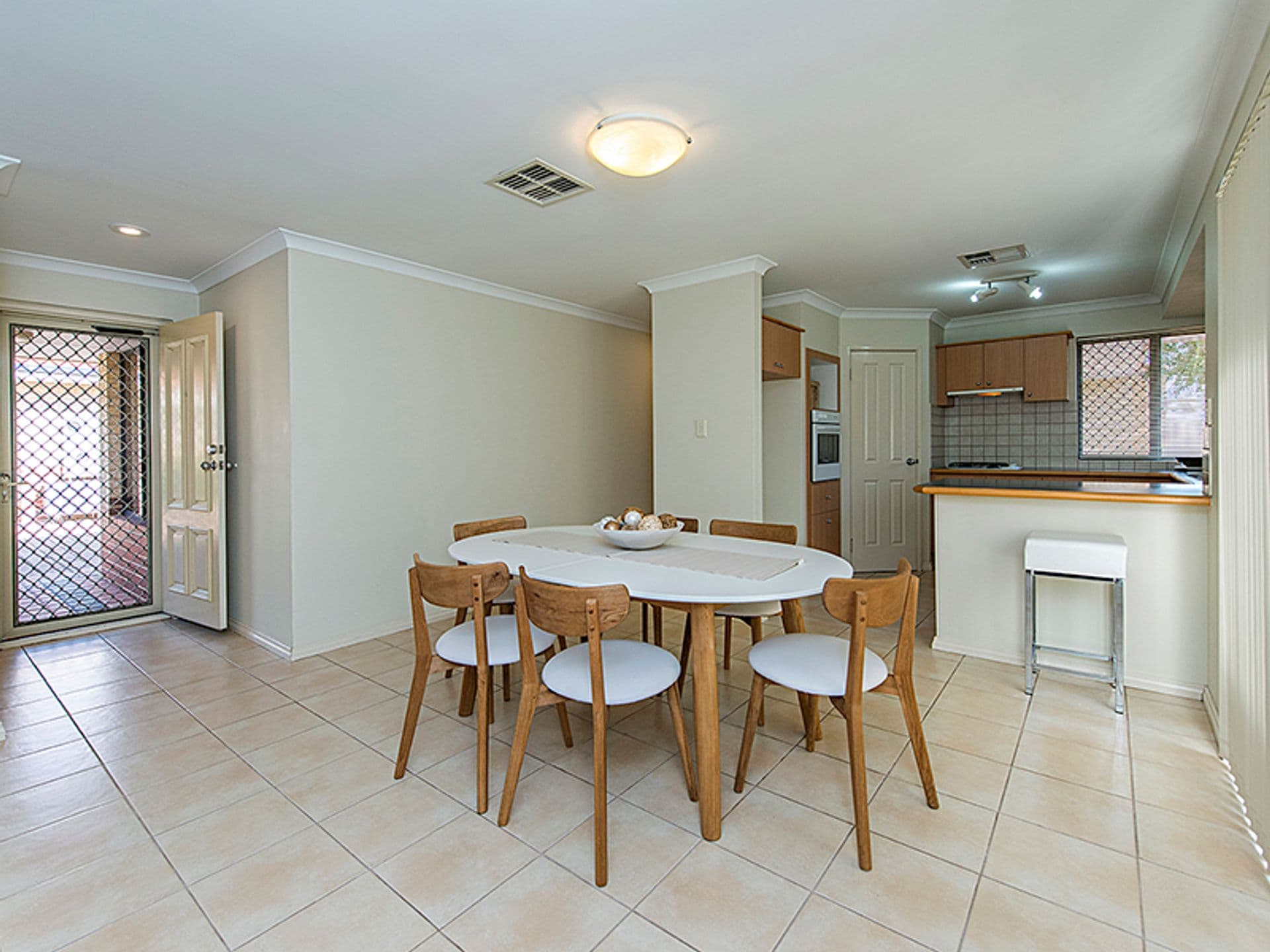4/55 Archer Street, Carlisle, WA, 6101, Carlisle - Thumbnail 2