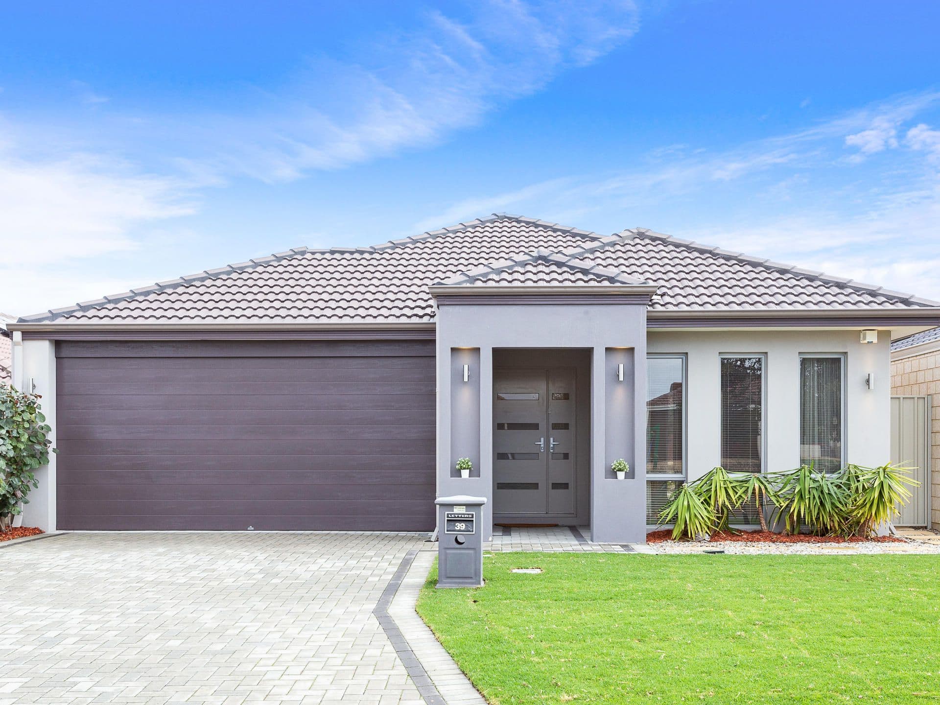 39 Serisier Parkway, Queens Park, WA, 6107, Queens Park - Thumbnail 2