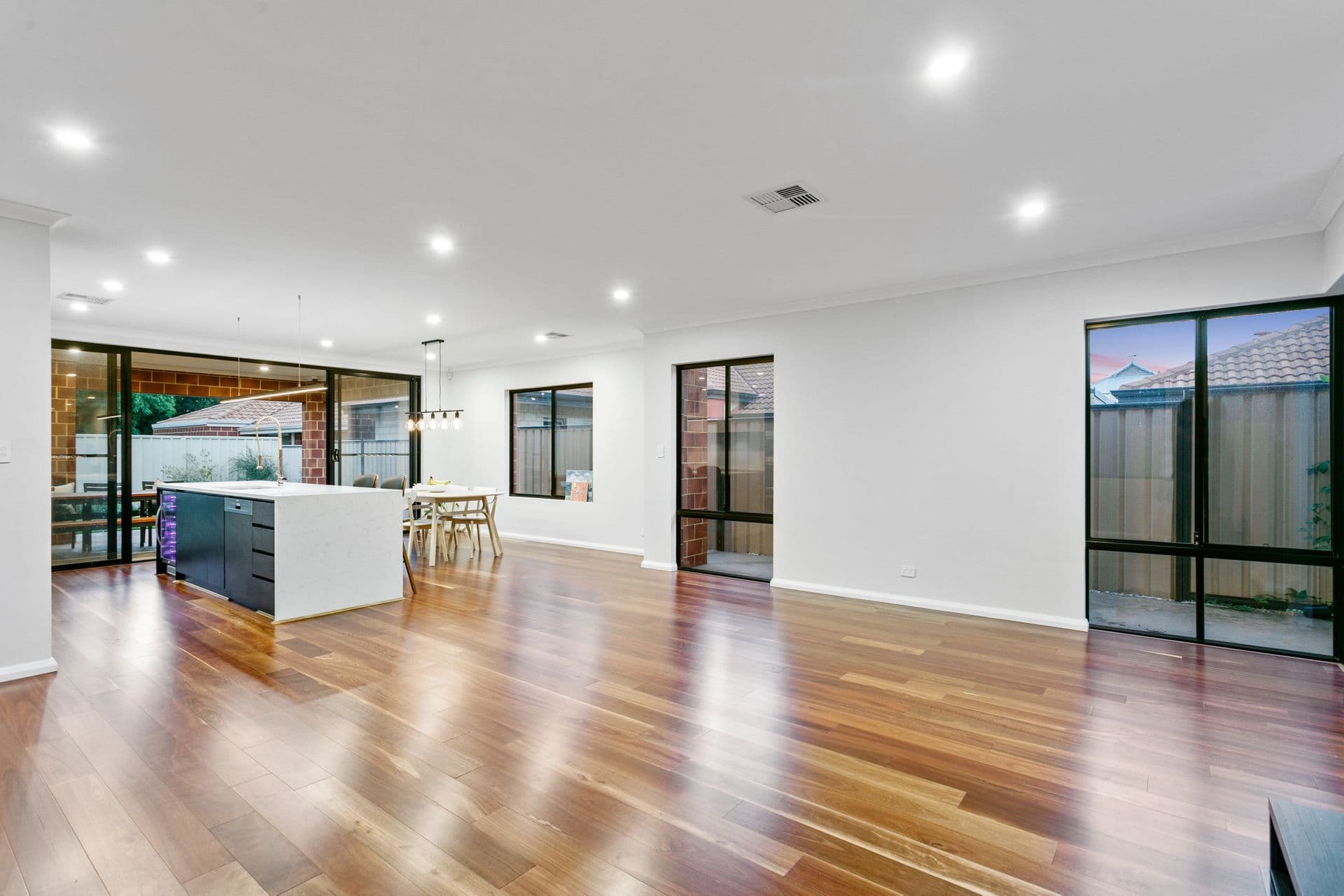 49 Jupiter Street, Carlisle, WA, 6101, Carlisle - Thumbnail 7