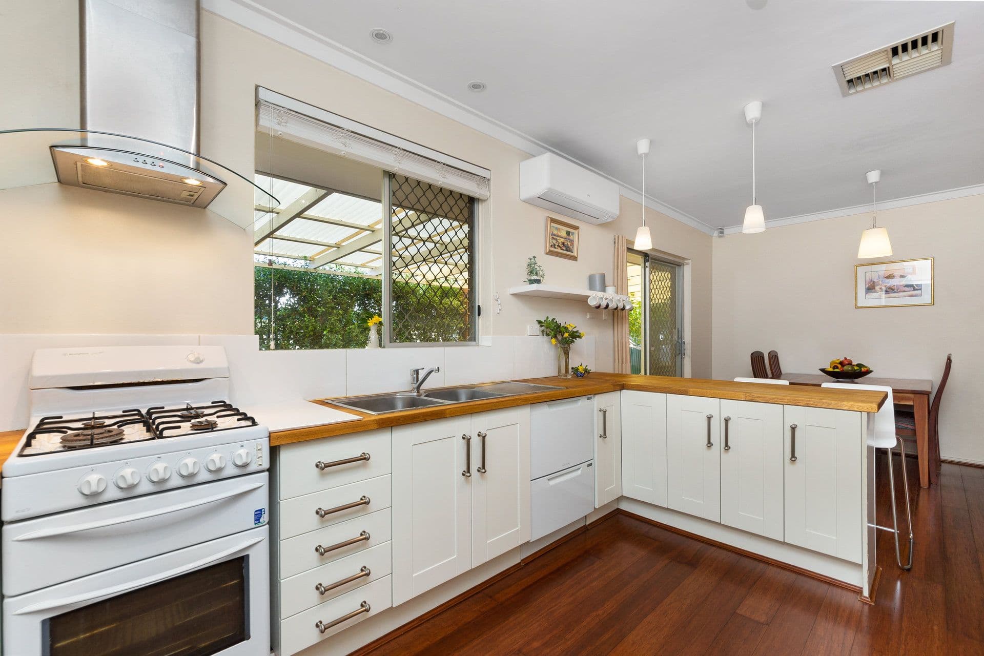 26 Tuckett Street, Carlisle, WA, 6101, Carlisle - Image 1
