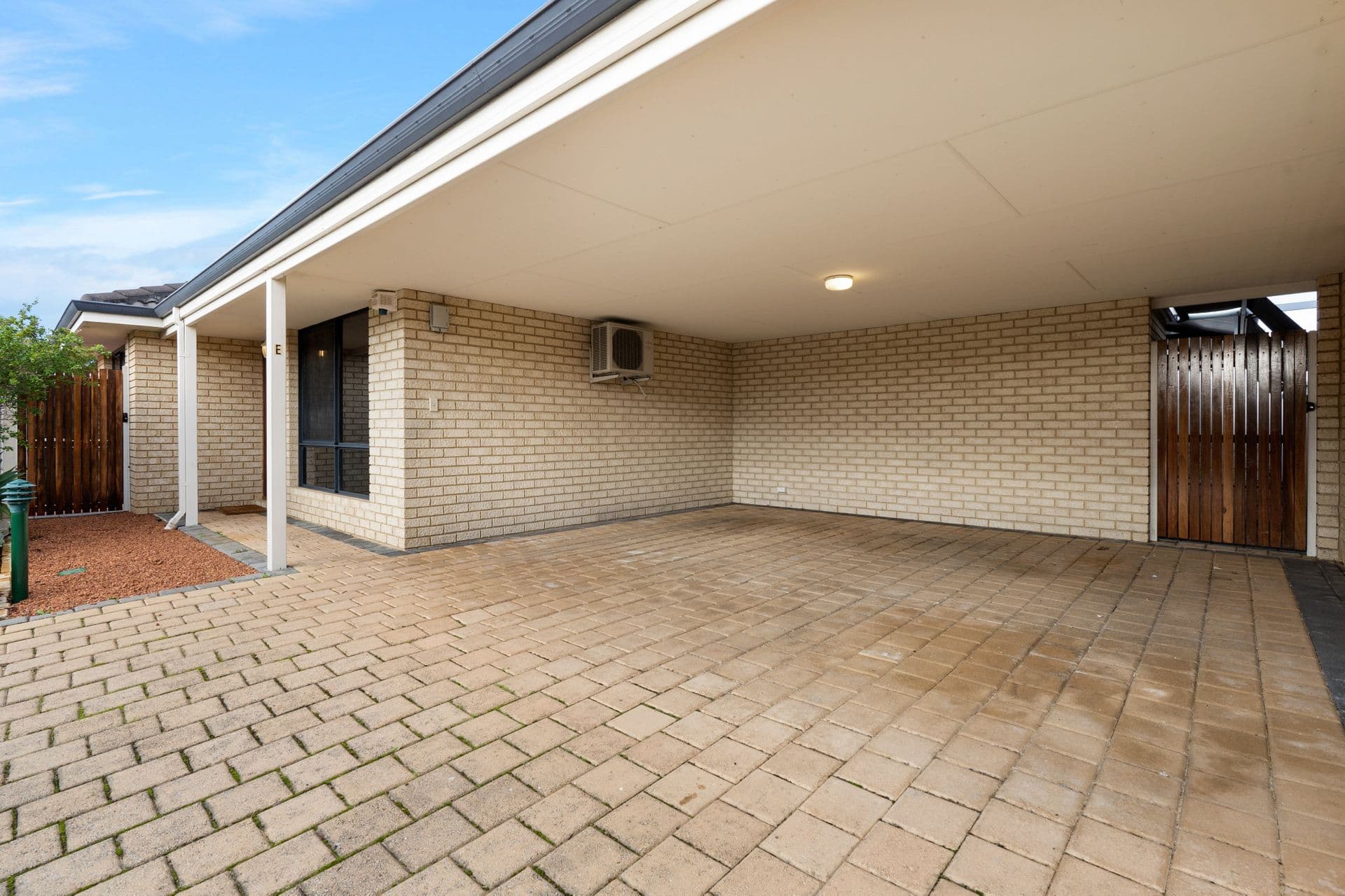 150E Rutland Avenue, Carlisle, WA, 6101, Carlisle - Thumbnail 2