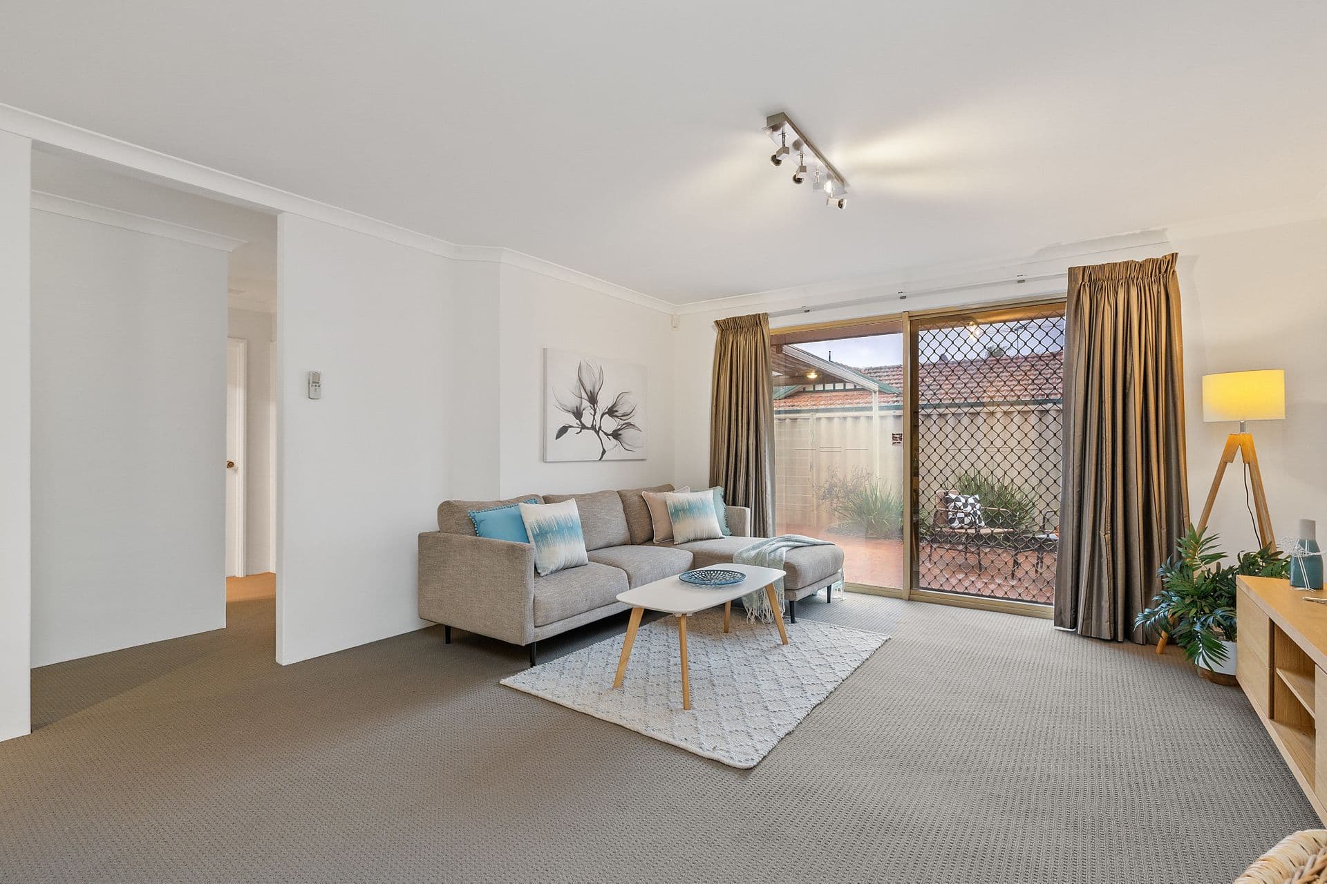 4/55 Archer Street, Carlisle, WA, 6101, Carlisle - Thumbnail 2