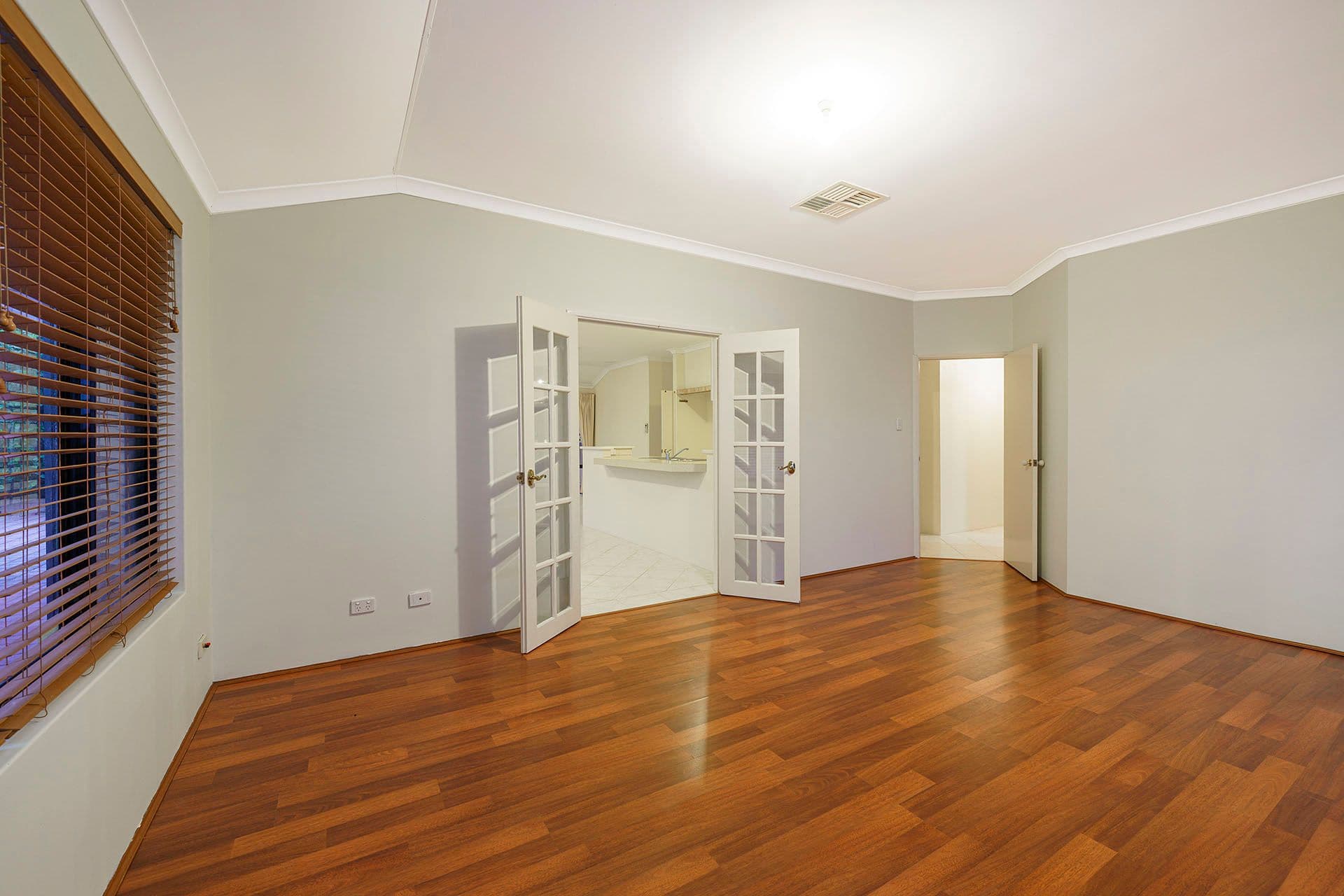 37 Pilbara Crescent, Jane Brook, WA, 6056, Jane Brook - Thumbnail 7