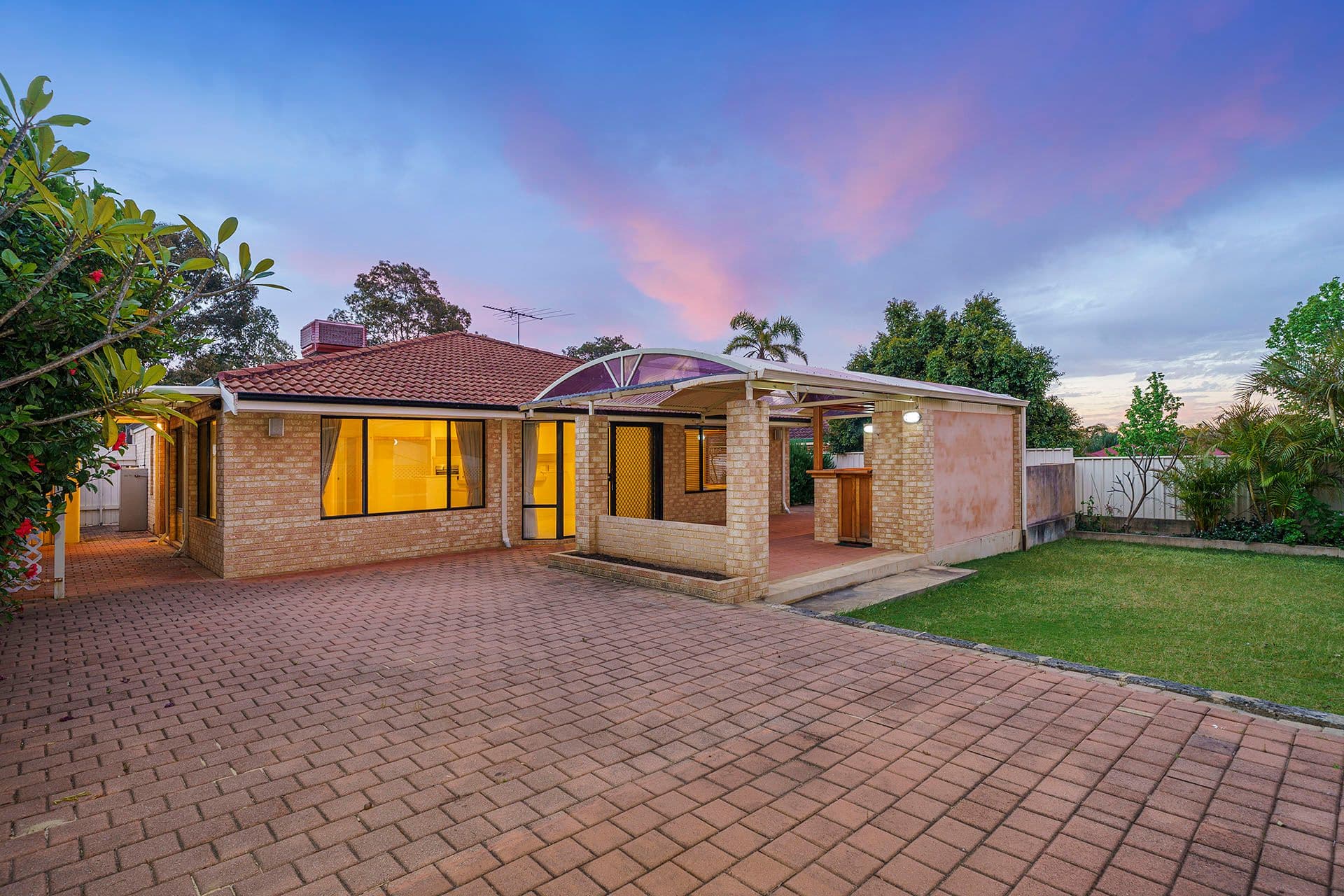 37 Pilbara Crescent, Jane Brook, WA, 6056, Jane Brook - Thumbnail 3