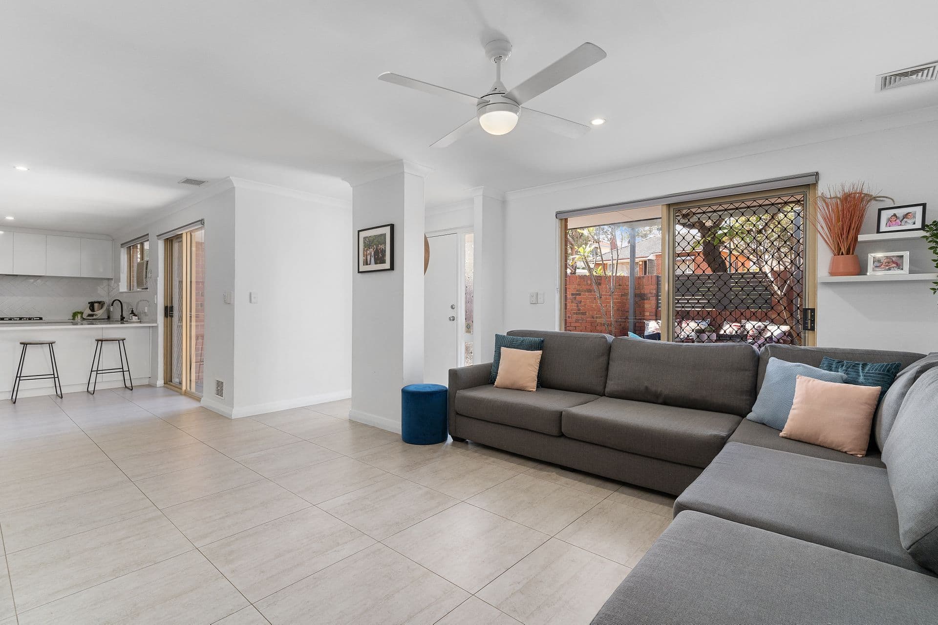 1/9 Goddard Street, Lathlain, WA, 6100, Lathlain - Thumbnail 2